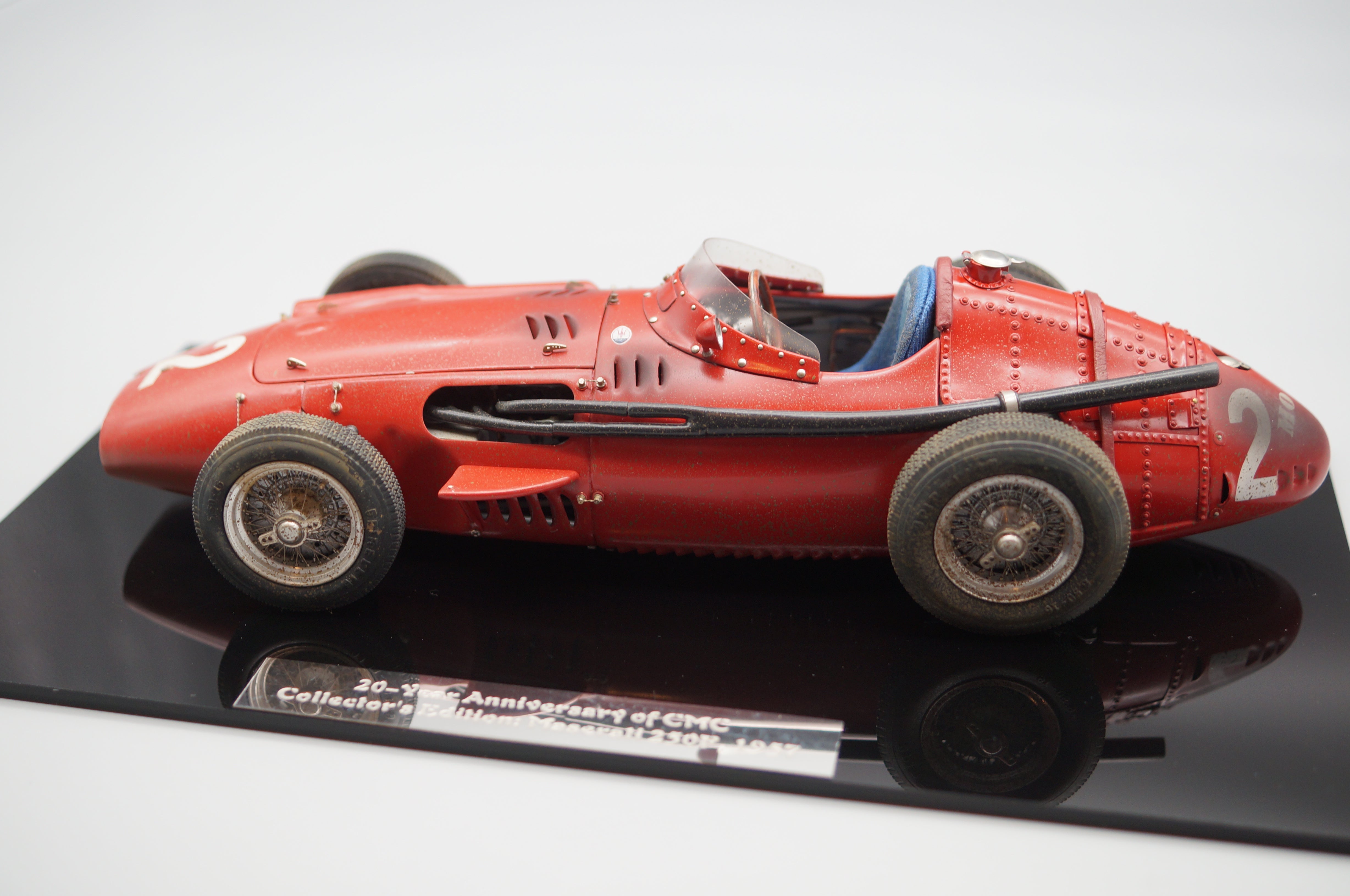 Maserati 250F #2 Dirty Hero collectors edition 20 Jahre CMC M-148 LE 1000 pcs -pre-owned AA491