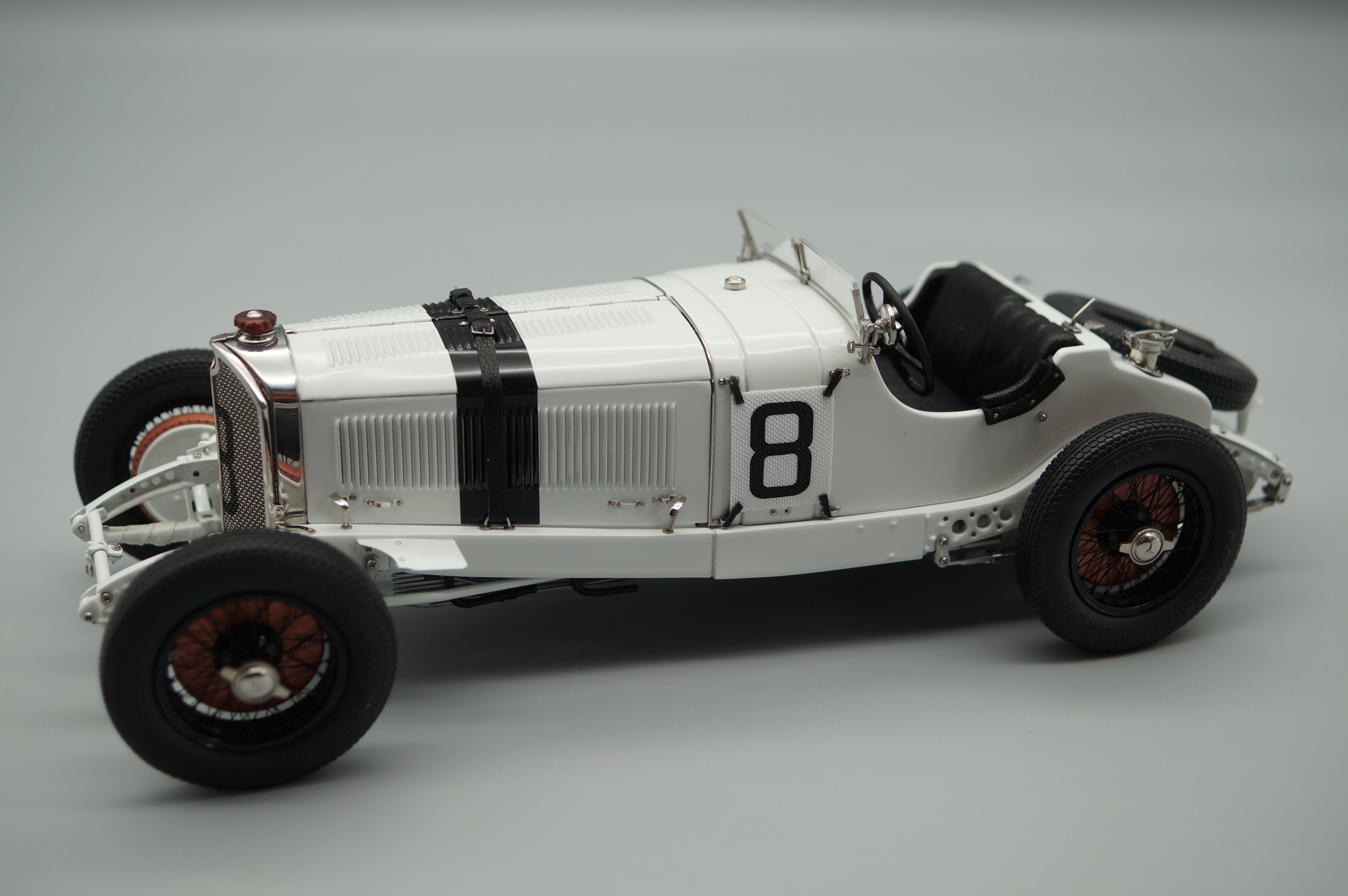 1/18 Mercedes-Benz SSKL #8 Großer Preis von Deutschland CMC M-082 LE 4.000 -pre-owned- AA495