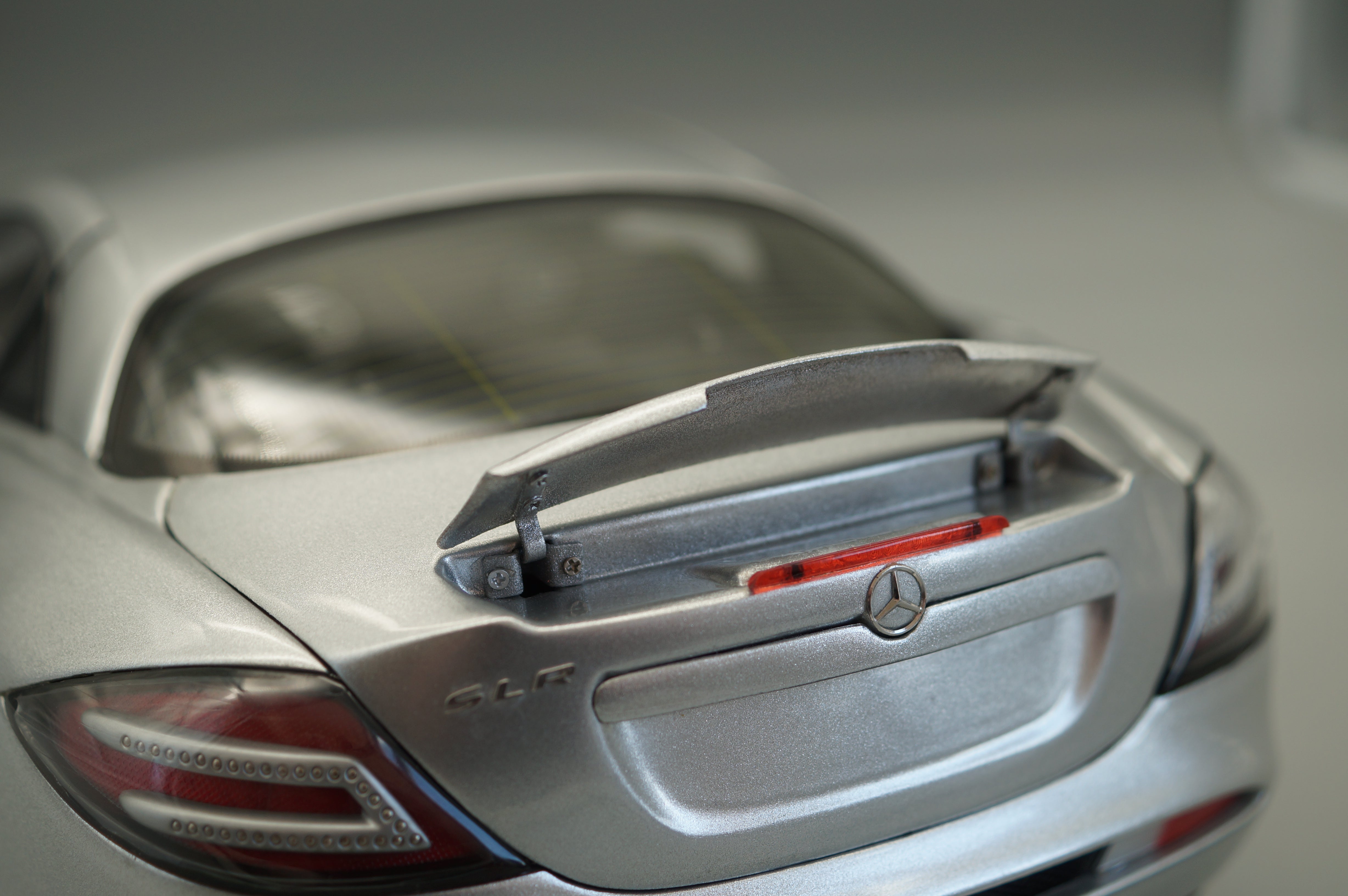 1/12 Mercedes-Benz SLR McLaren 2003 SILBER #047 CMC C-006E -pre-owned -FH301