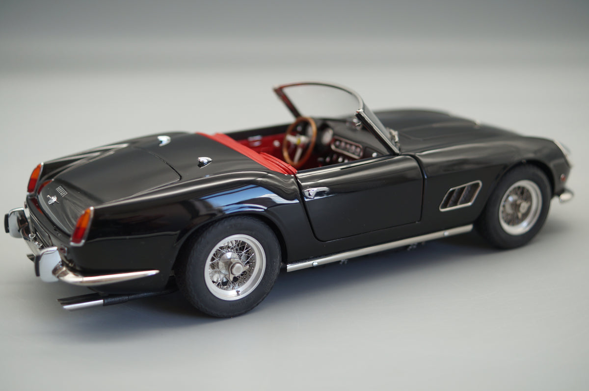 1/18 Ferrari 250 SWB California Spyder 1961 black #1565/2500 CMC M-094 -pre-owned -FH303