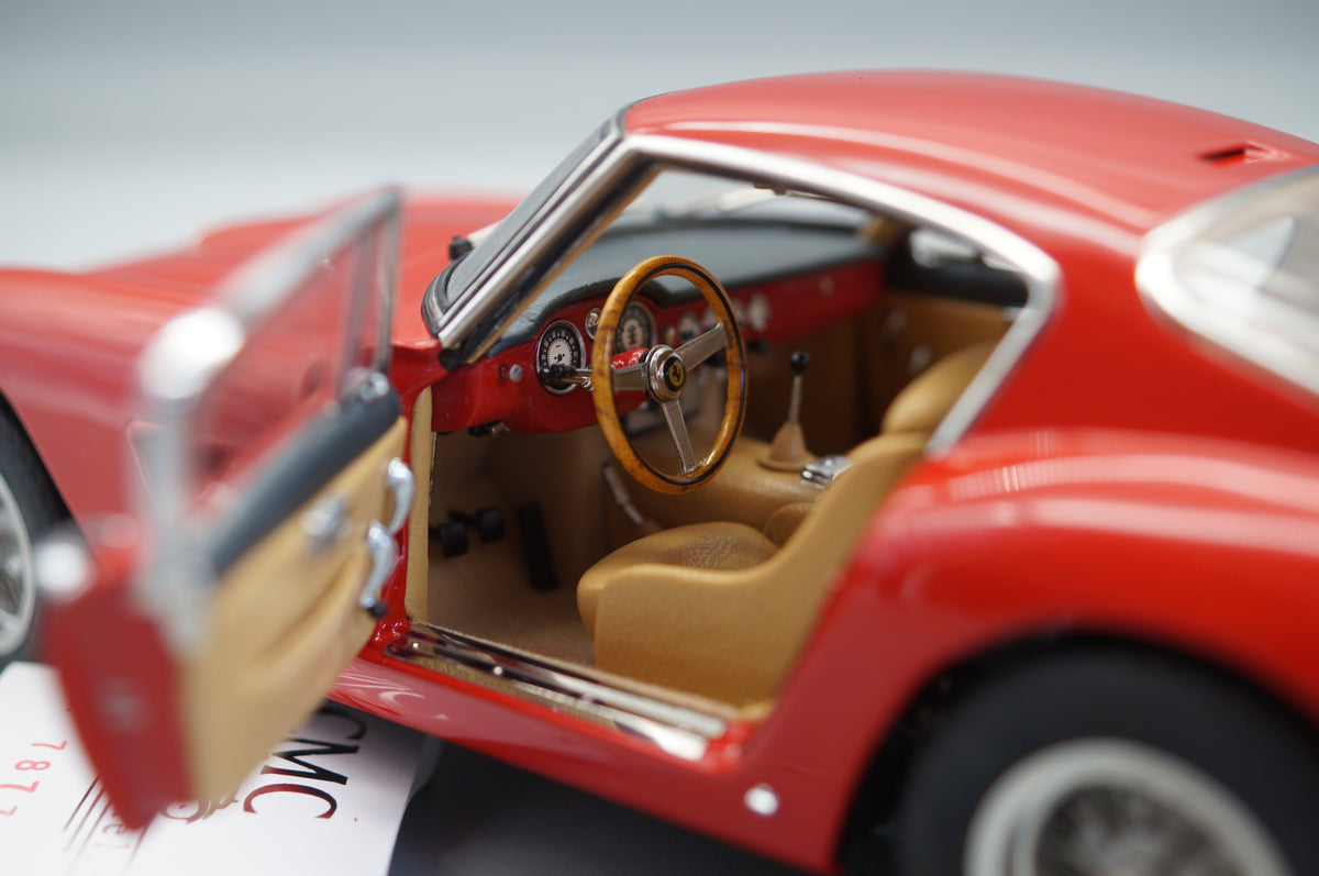 1/18 Ferrari 250 GT Berlinetta SWB RED #7877 CMC M-046 - pre-owned -FH312