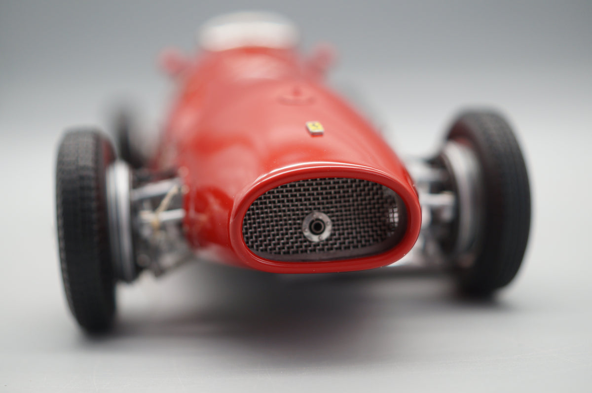 1/18 Ferrari 500 F2 1953 Double World Champion #2475 CMC M-056 -pre-owned -FH320