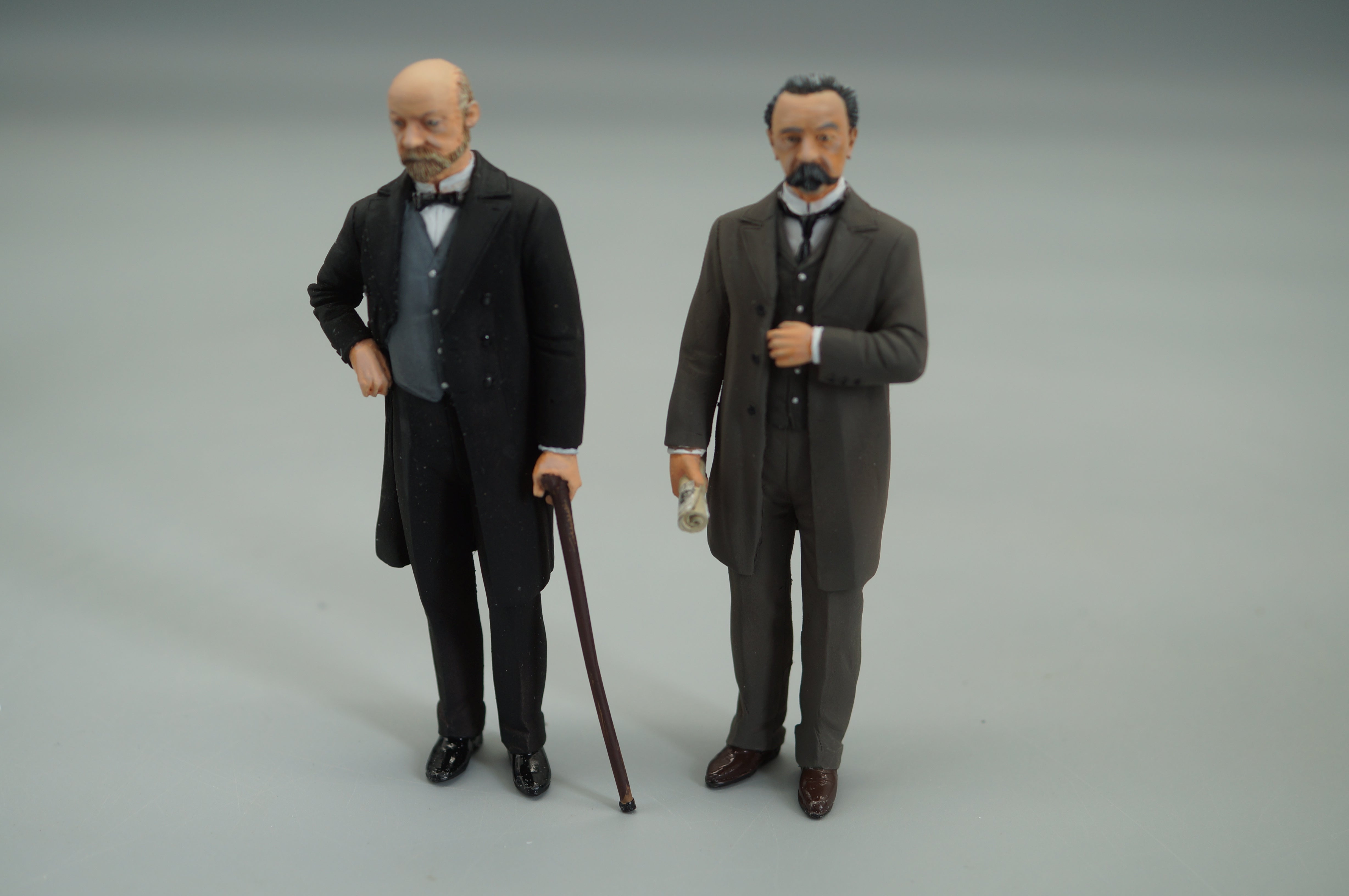 1/18 GOTTLIEB DAIMLER and CARL BENZ by SF Scale Figures #30/60 - Handmade - pre-owned