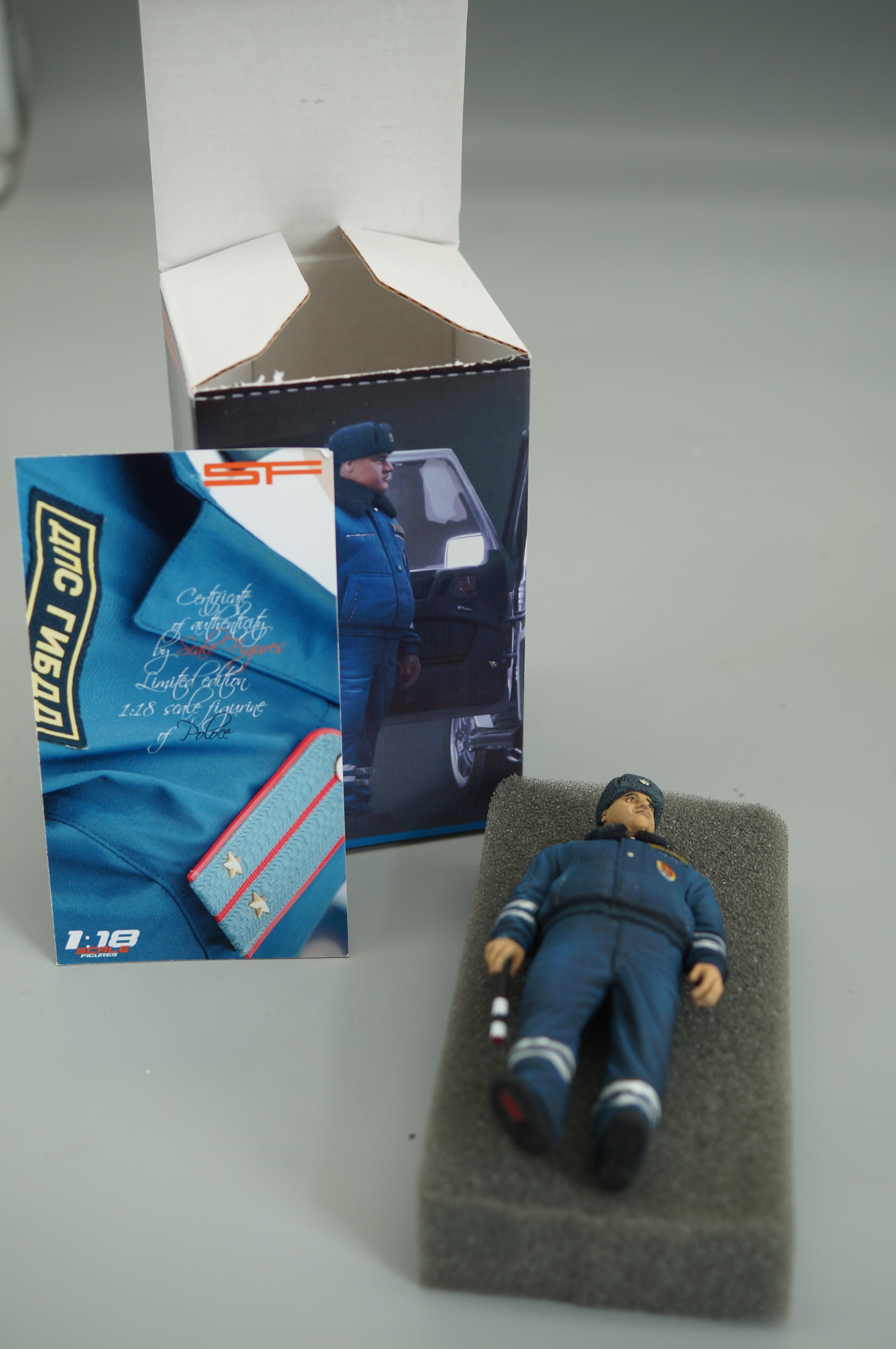 1/18 designer figure FERDINAND PORSCHE with hat by SF Scale Figures - handmade -