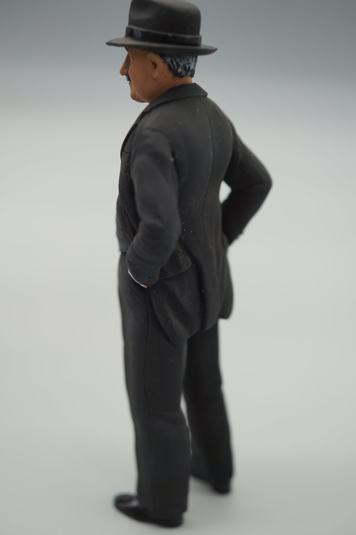 1/18 Scale Figures FERDINAND PORSCHE with Hat #26/50 by SF Scale Figures - Handmade - pre-owned