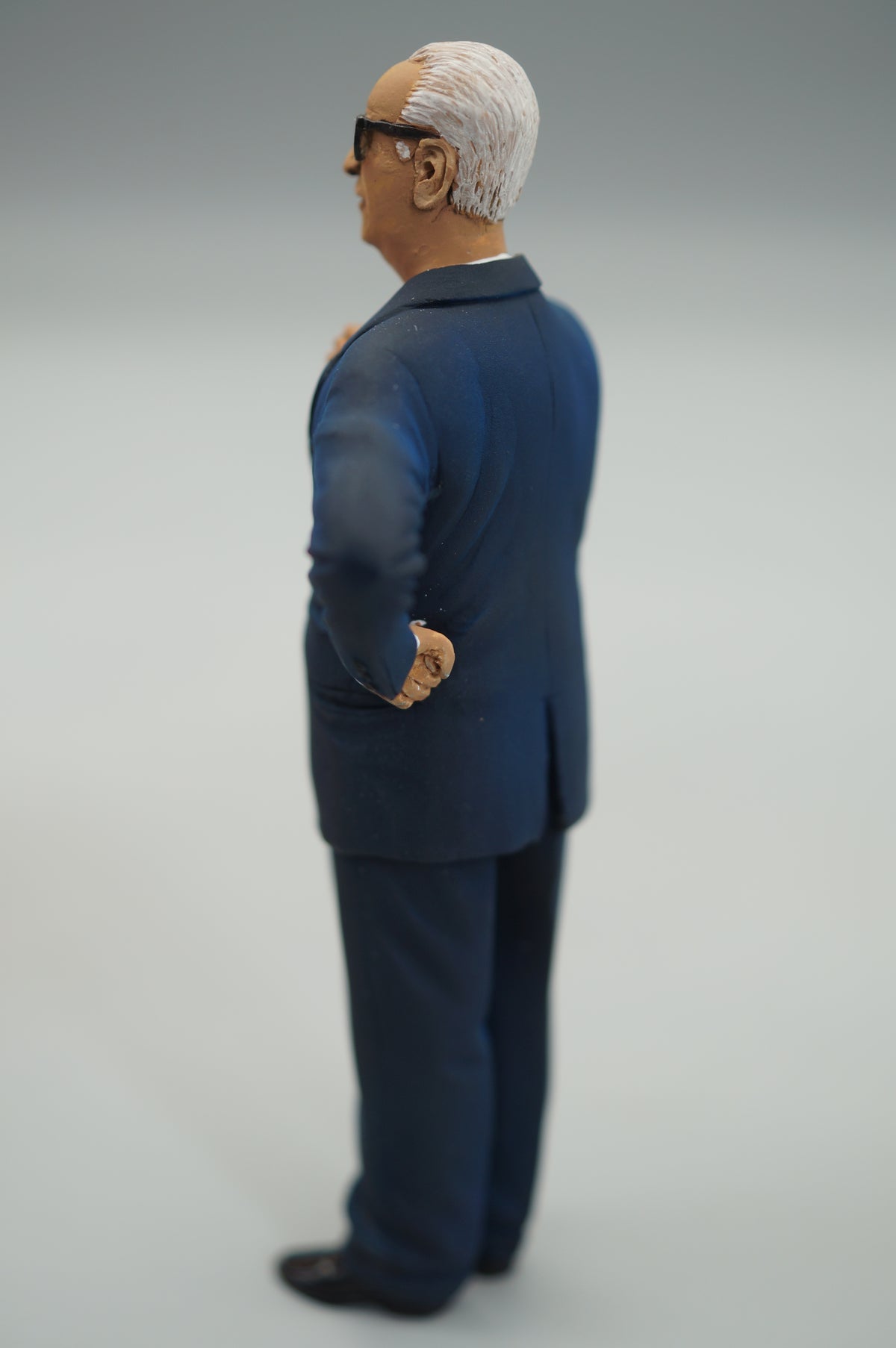 1/18 Enzo Ferrari Constructor Figure in dark blue suit from SF Scale Figures #49/50 - Handmade - SF118065 - pre-owned