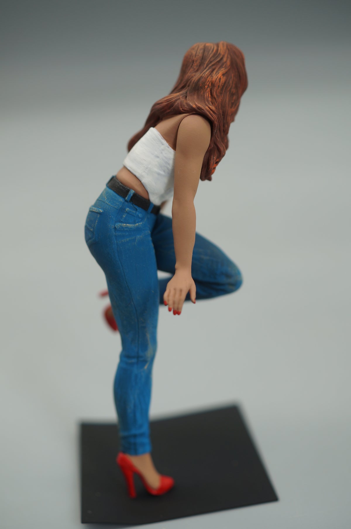1/18 Girl in red shoes von SF Scale Figures - Handarbeit - pre owned