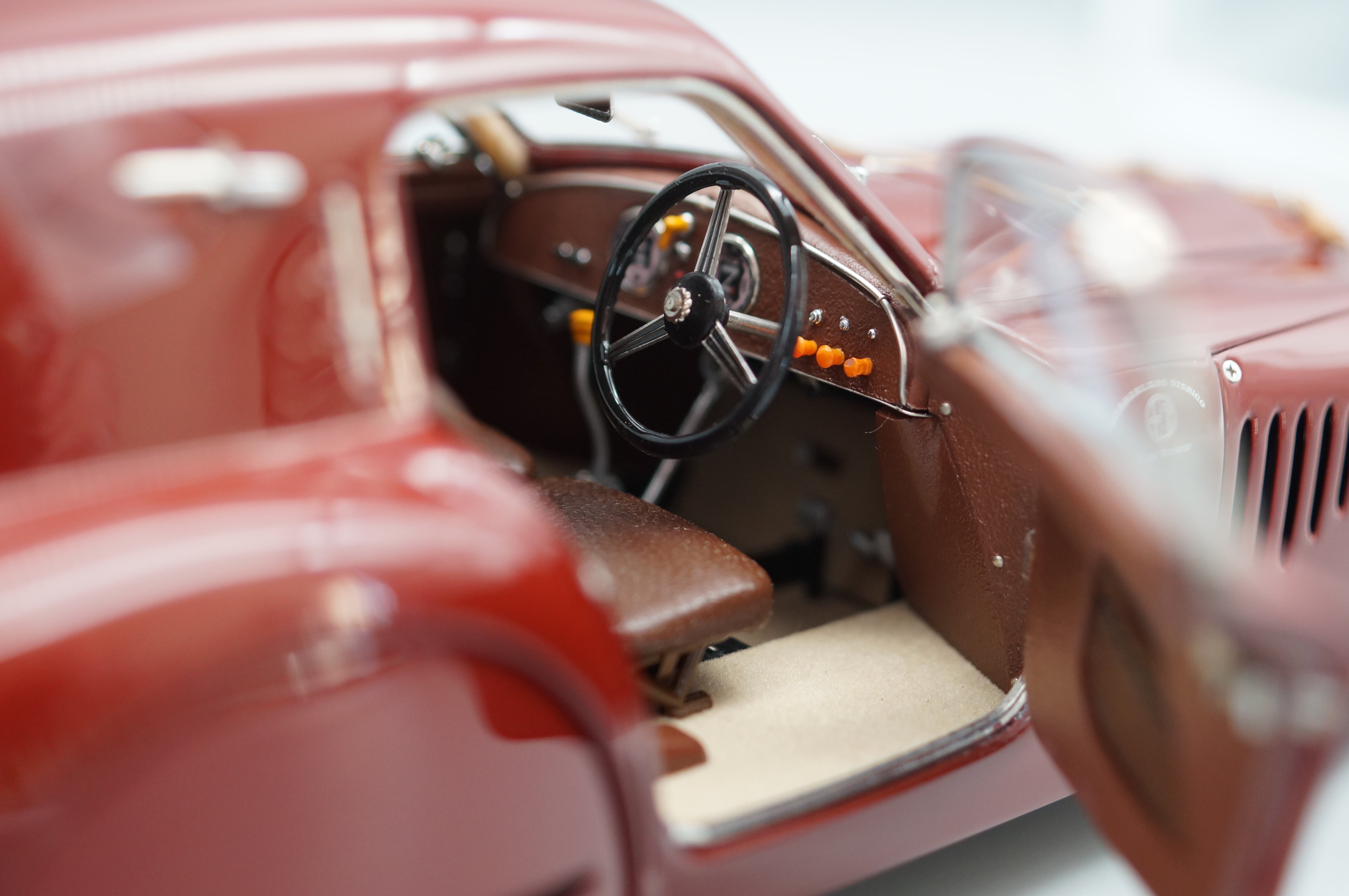 Alfa Romeo 8C 2900B Speciale Touring Coupe 1938 CMC M-107 -pre-owned- TS675