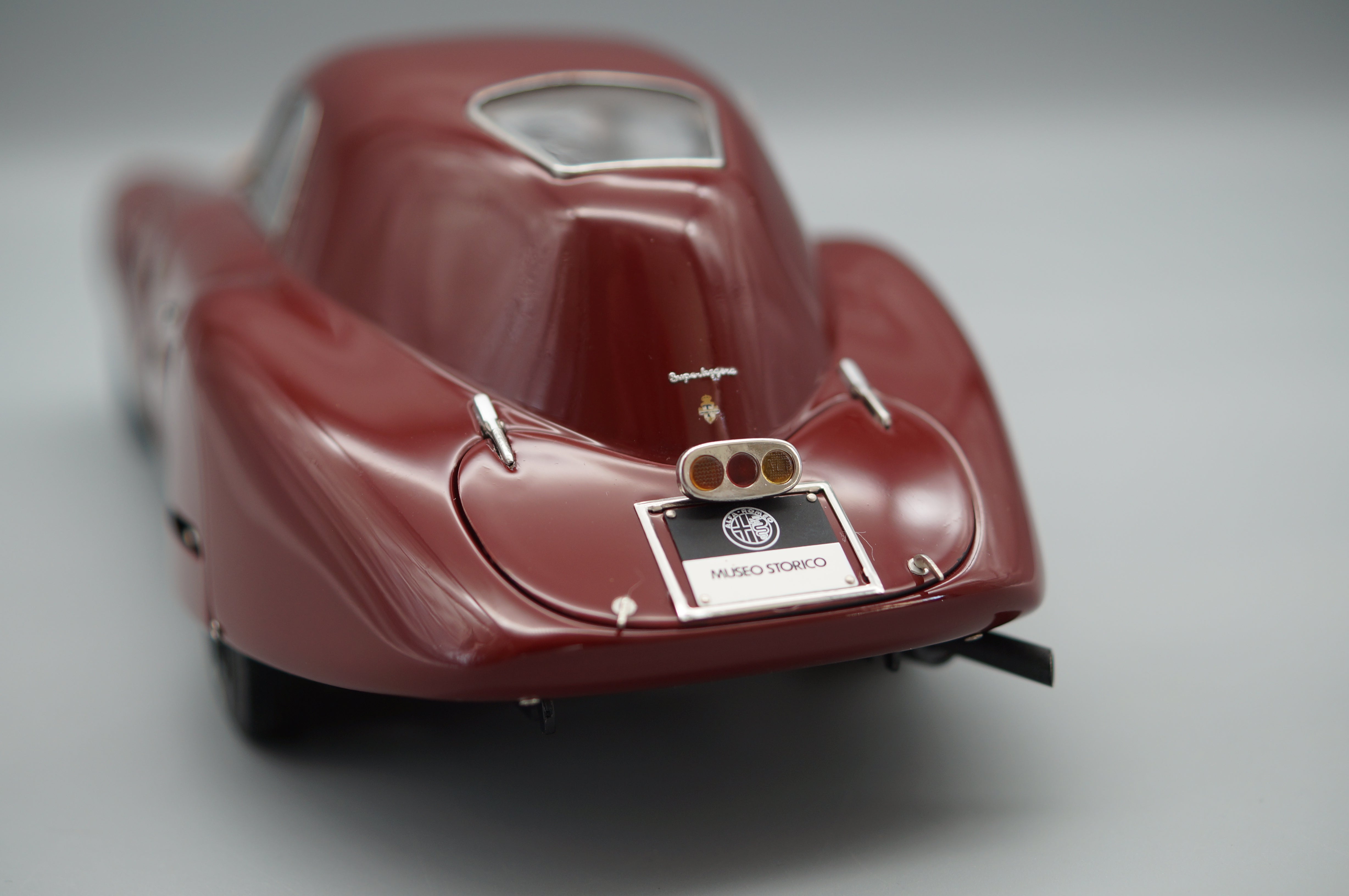 Alfa Romeo 8C 2900B Speciale Touring Coupe 1938 CMC M-107 -pre-owned- TS675