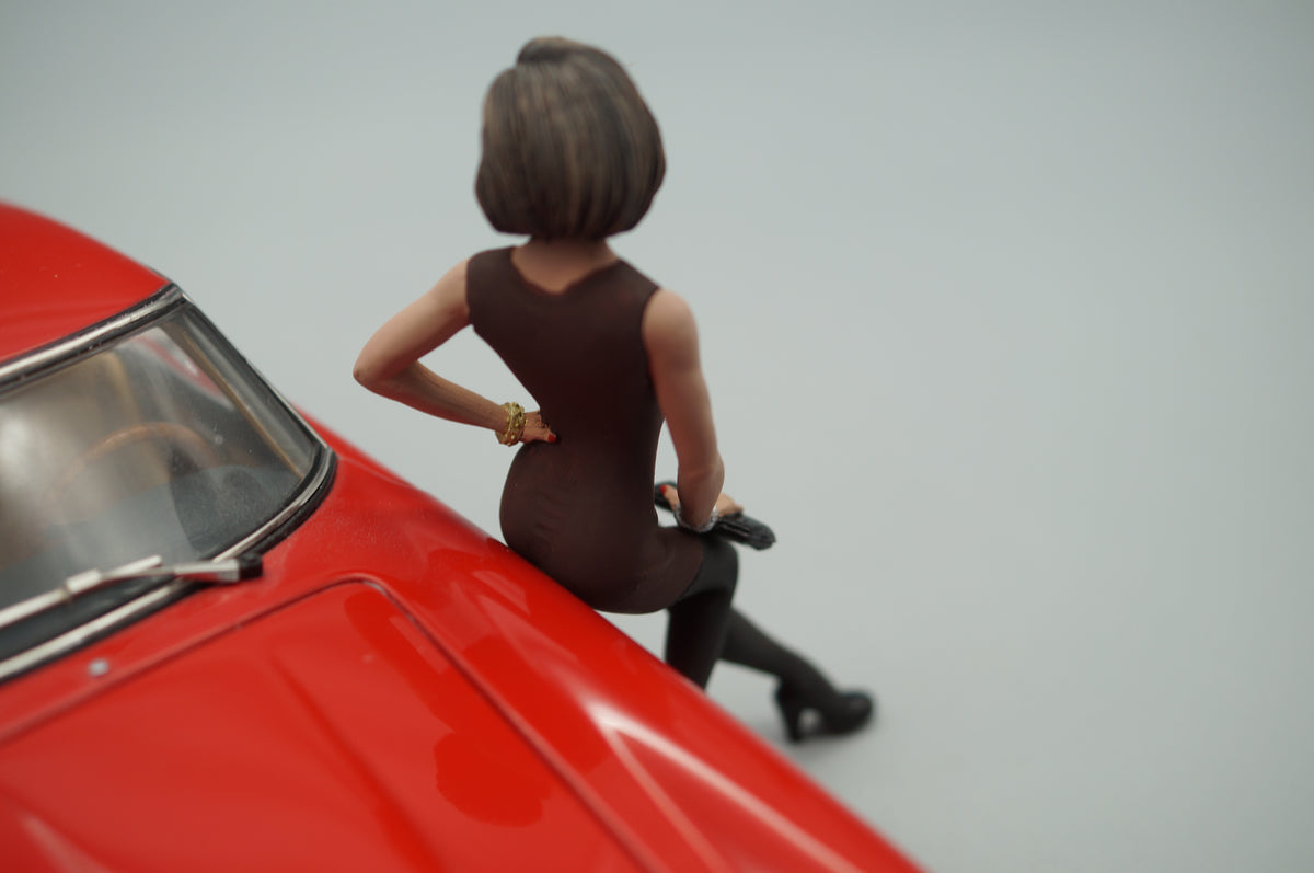 1/18 Waiting Girl by SF Scale Figures - Handcrafted -