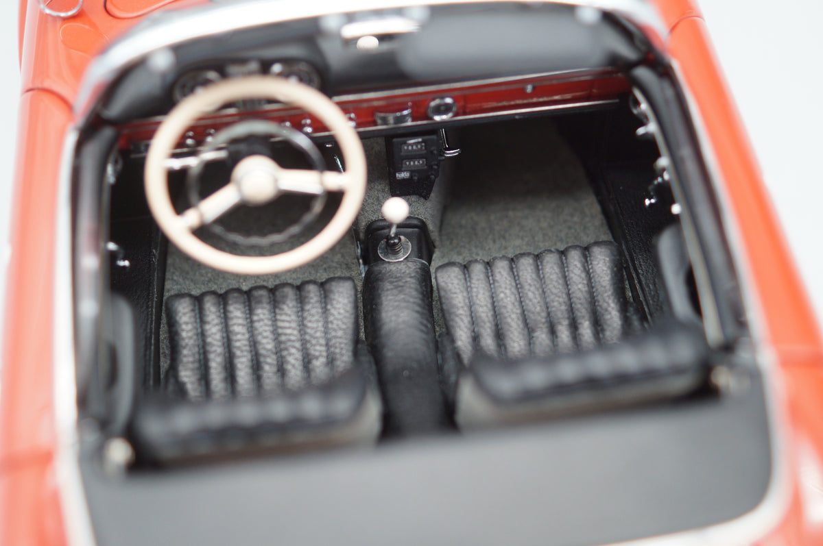 1/18 Mercedes-Benz 300 SL Roadster Rennvariante #4 Sondermodell Classic Gala Schwetzingen CMC M-296