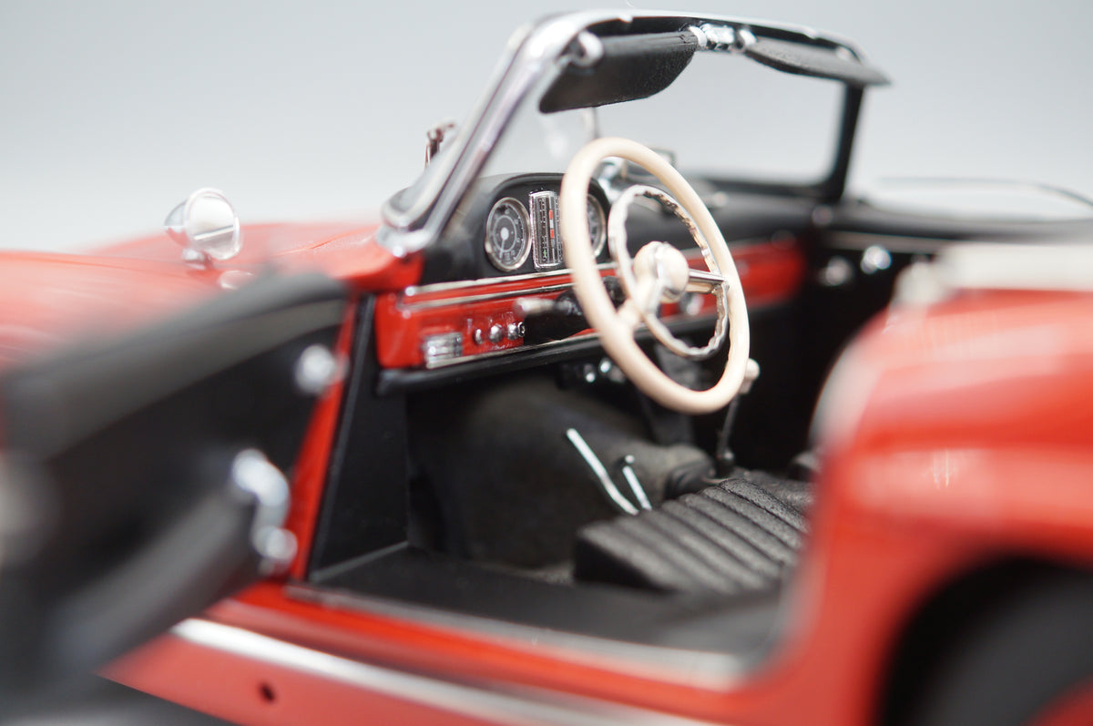 1/18 Mercedes-Benz 300 SL Roadster Rennvariante #4 Sondermodell Classic Gala Schwetzingen CMC M-296