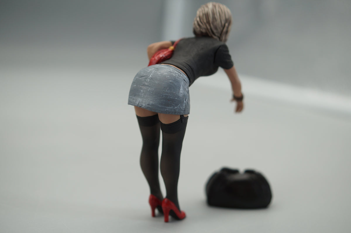 1/18 Short Dress Girl by SF Scale Figures - Handmade -