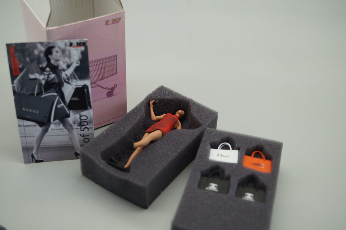 1/18 Shopping Girl by SF Scale Figures - Handcrafted