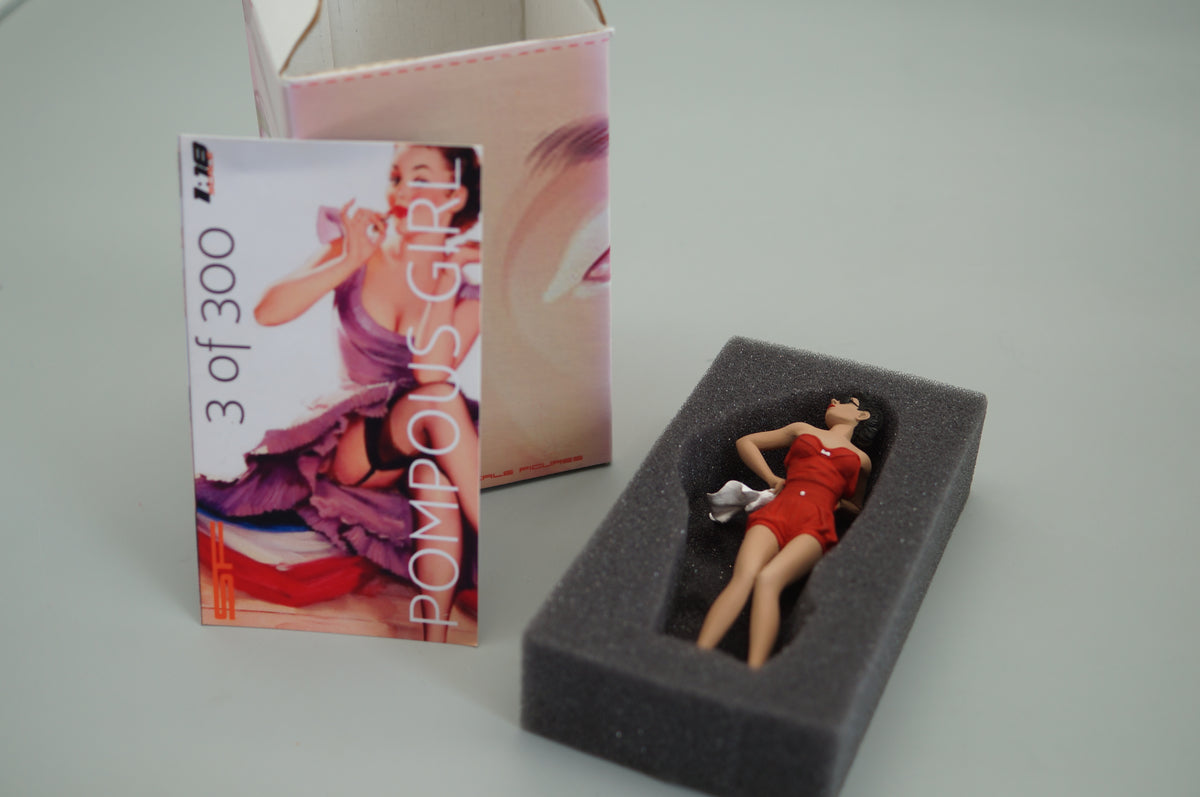 1/18 Pompous Girl von SF Scale Figures - Handarbeit - pre-owned