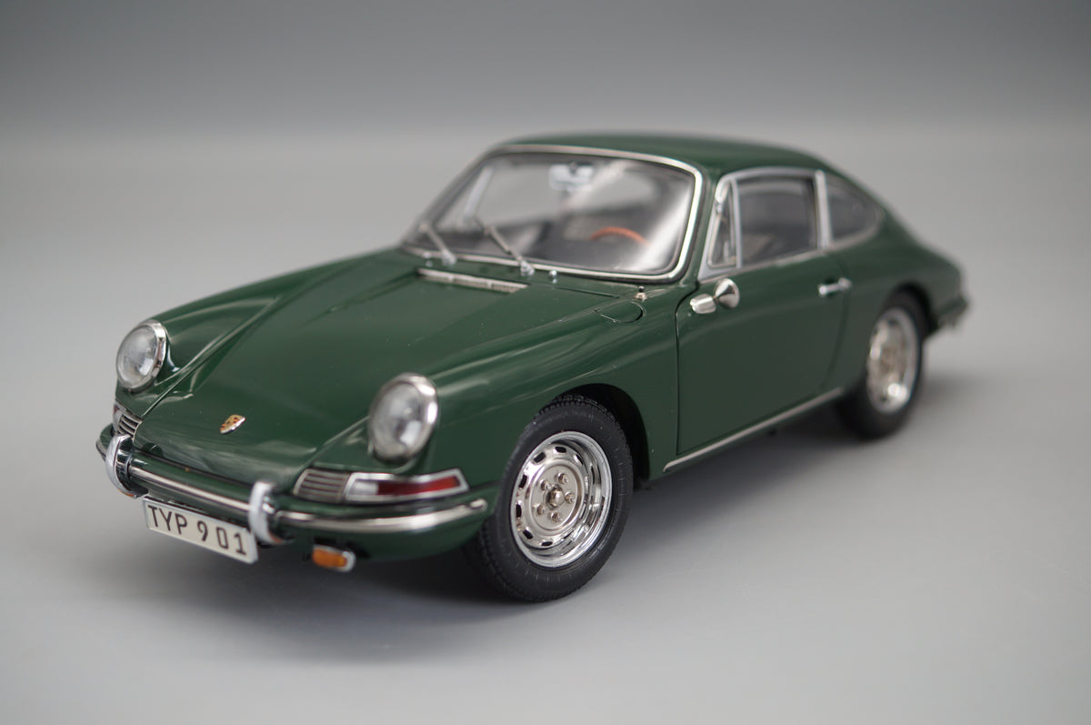 1/18 Porsche 901 Coupe irischgrün #2340/5000 CMC M-067B -pre-owned -MH324