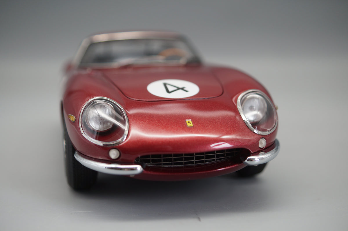 1/18 Ferrari 275 GTB/C #4 Pedro Rodriguez Chassis 09063 von 1966 rubinrot #0756/1000 CMC M-213 -pre-owned MH327