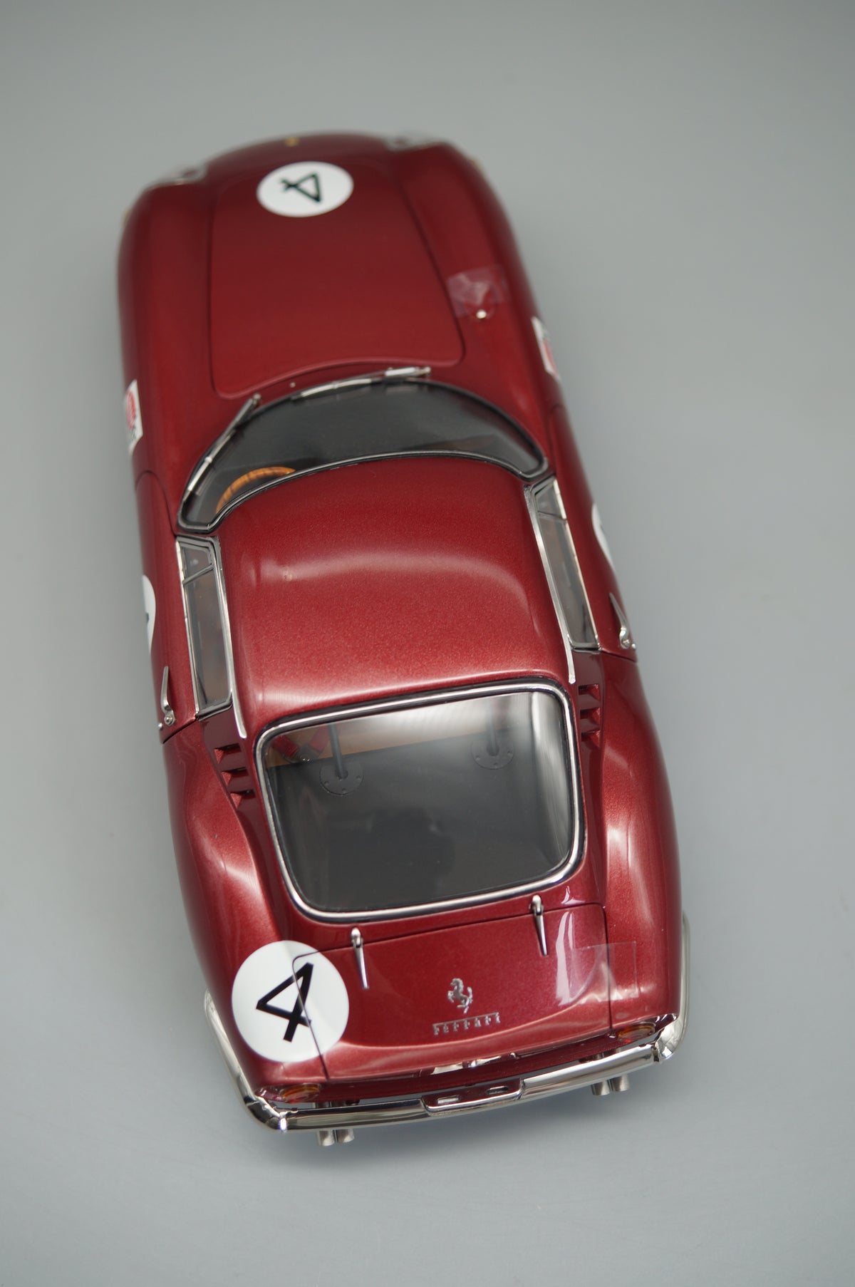 1/18 Ferrari 275 GTB/C #4 Pedro Rodriguez Chassis 09063 von 1966 rubinrot #0756/1000 CMC M-213 -pre-owned MH327