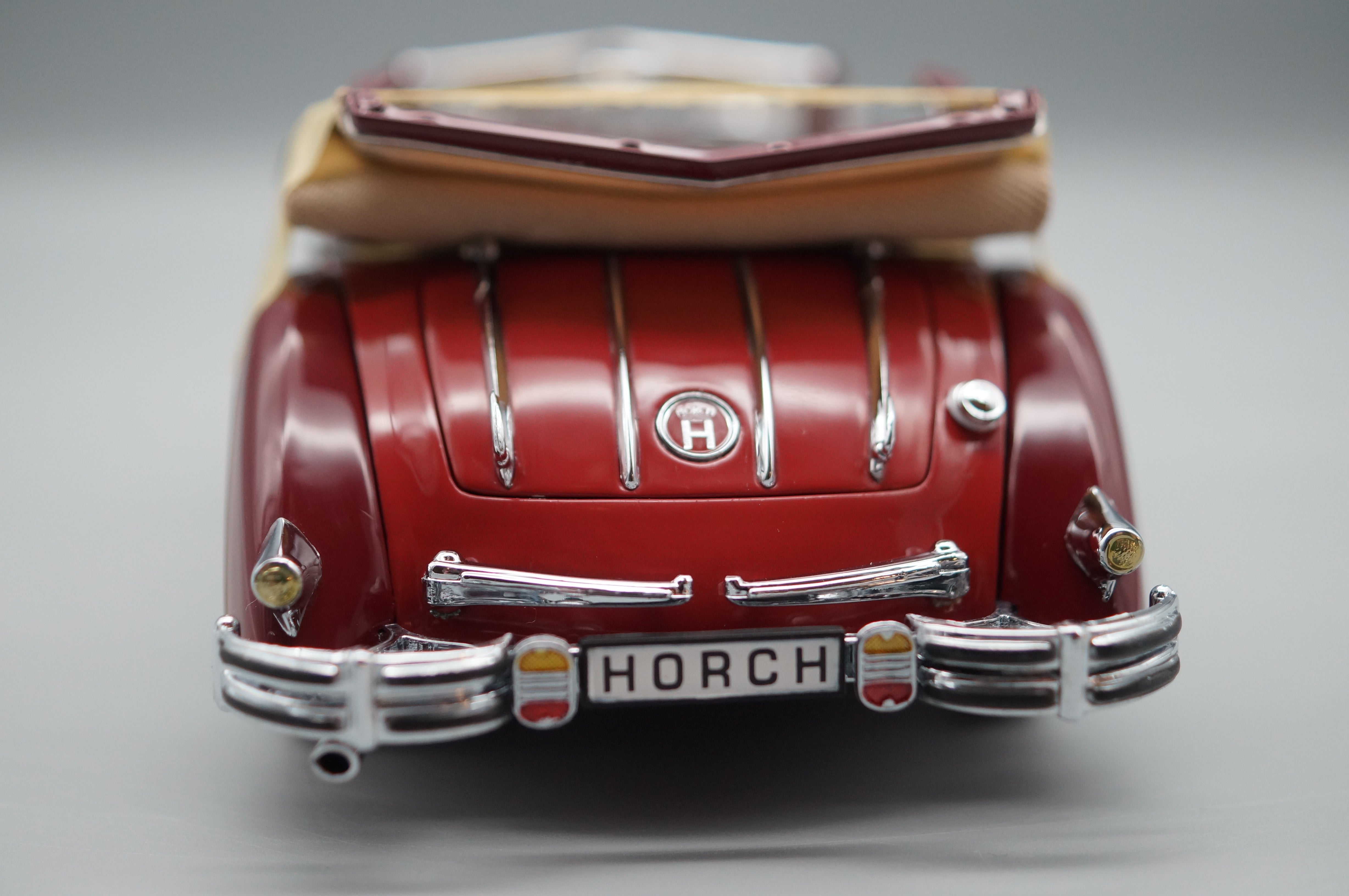 1/24 Horch 853 Cabriolet von 1937 CMC M-016a NEU