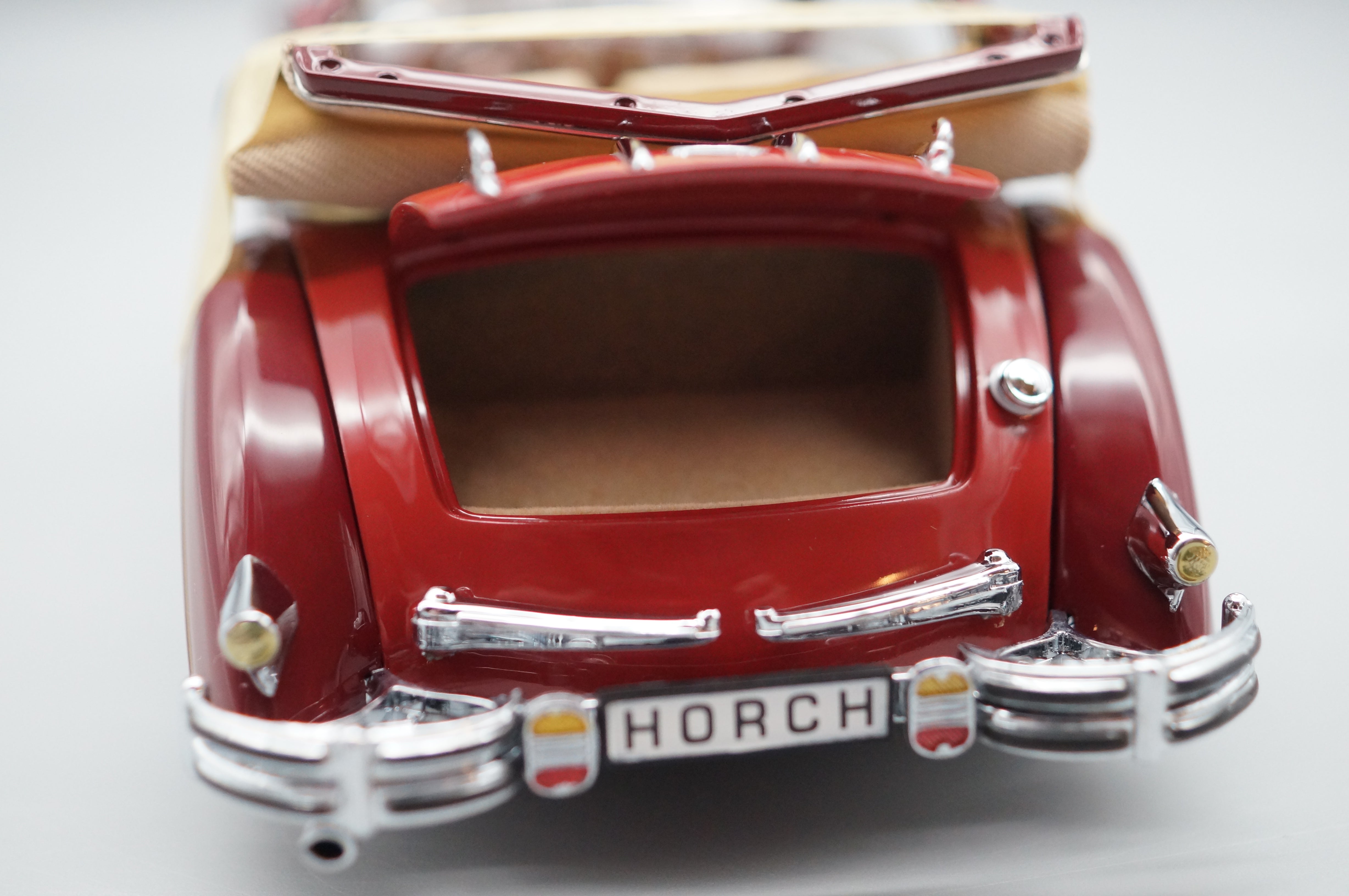 1/24 Horch 853 Cabriolet von 1937 CMC M-016a NEU