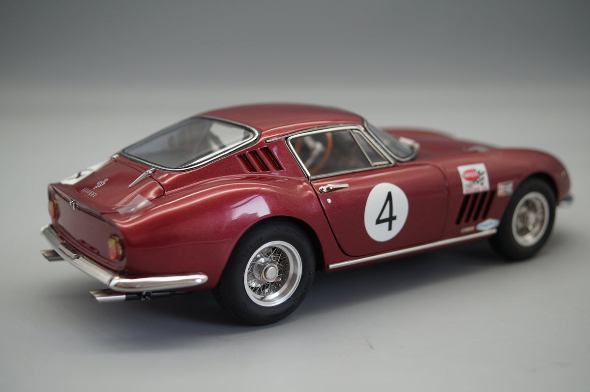 1/18 Ferrari 275 GTB/C #4 Pedro Rodriguez Chassis 09063 von 1966 rubinrot #0362/1000 CMC M-213 -pre-owned MH348