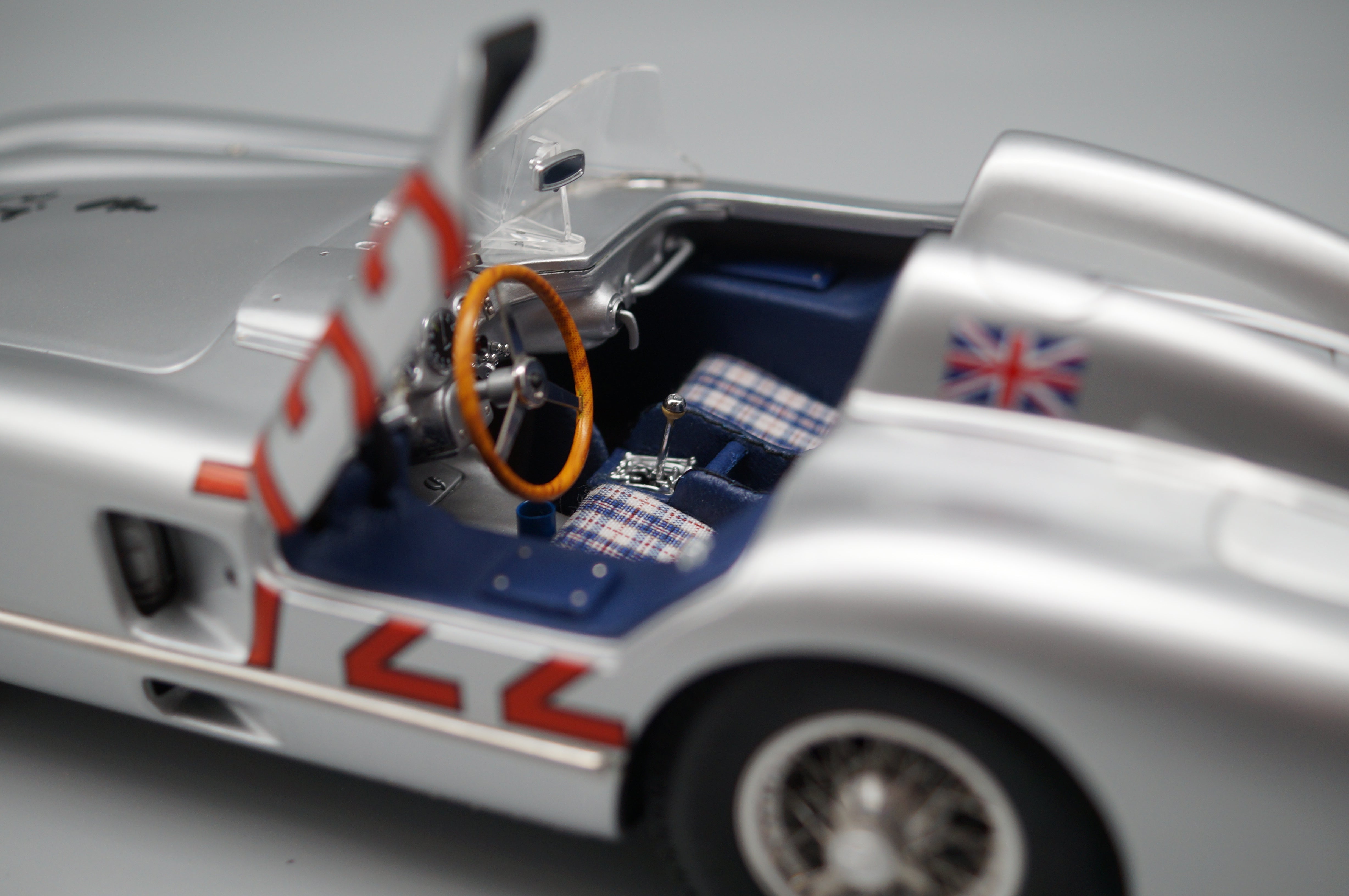 1/18 Mercedes-Benz 300SLR #722 Mille Miglia Stirling MOSS Signatur Edition CMC M-072 LE 722 Stück