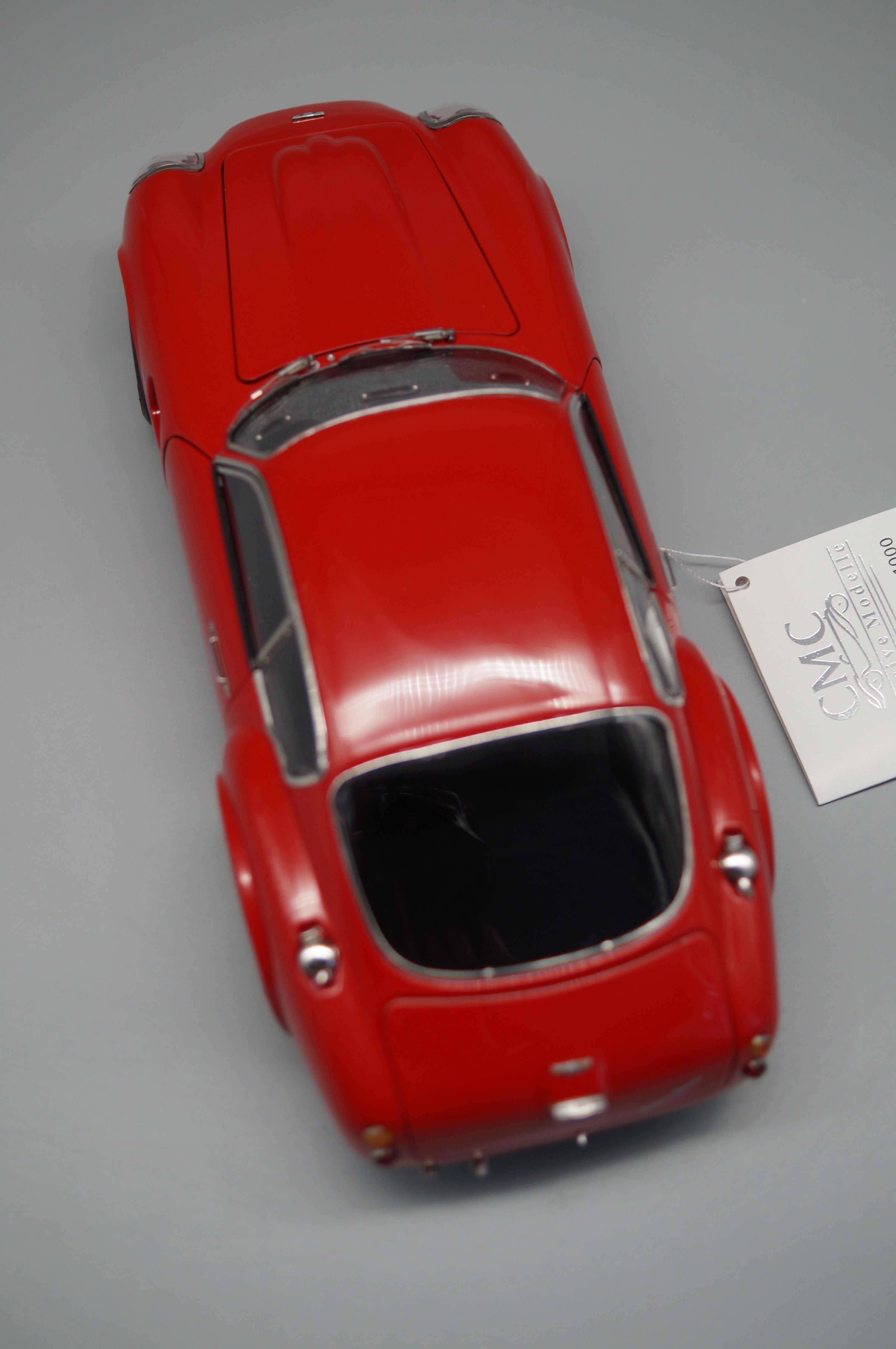 1/18 Aston Martin DB4 GT Zagato red 1961 CMC M-146 LE 1000 pcs