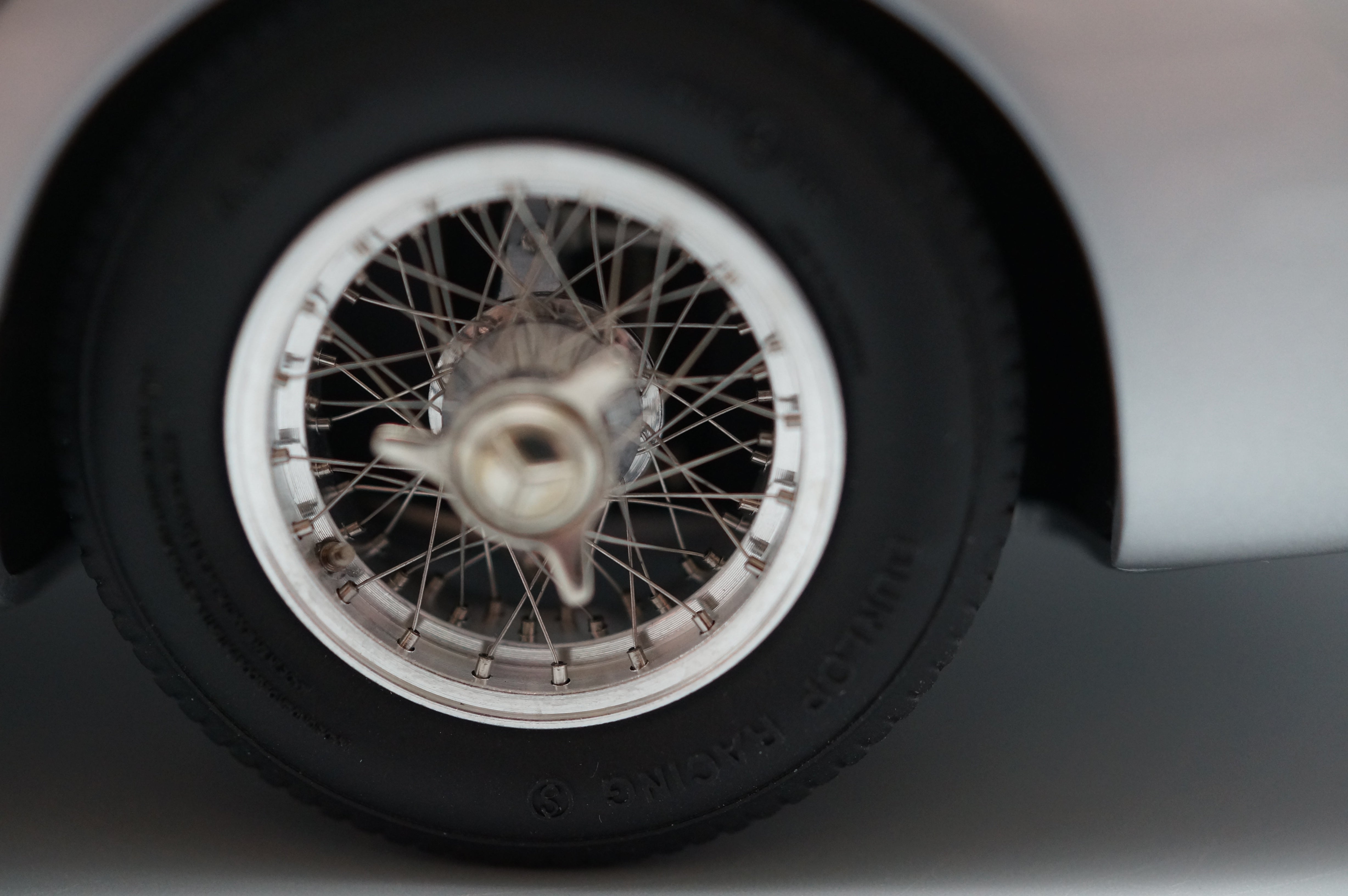 1/18 Mercedes-Benz 300 SLR Coupe 1955 Blaues Interieur CMC M-243