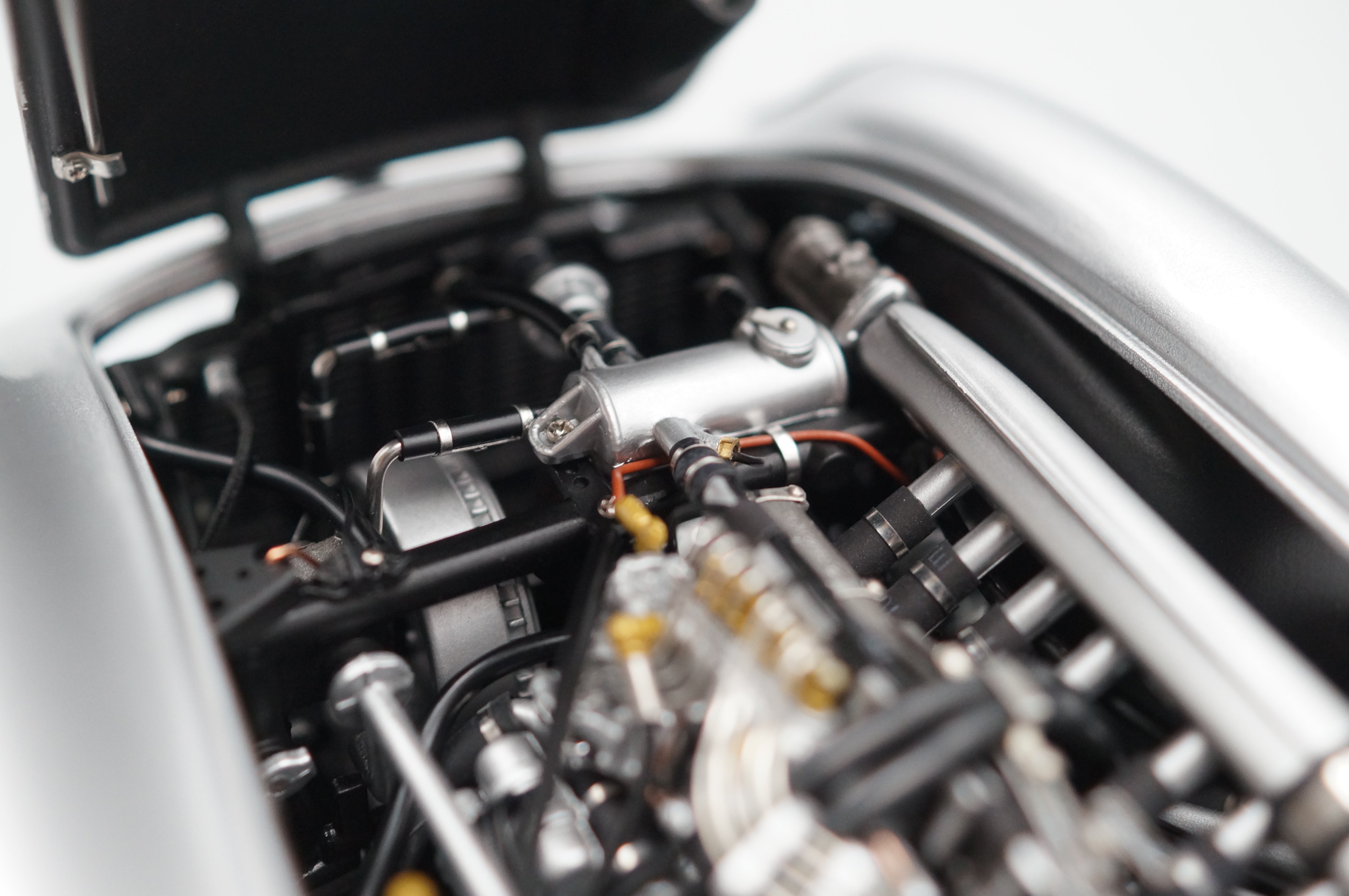 1/18 Mercedes-Benz 300 SLR Coupe 1955 Blaues Interieur CMC M-243