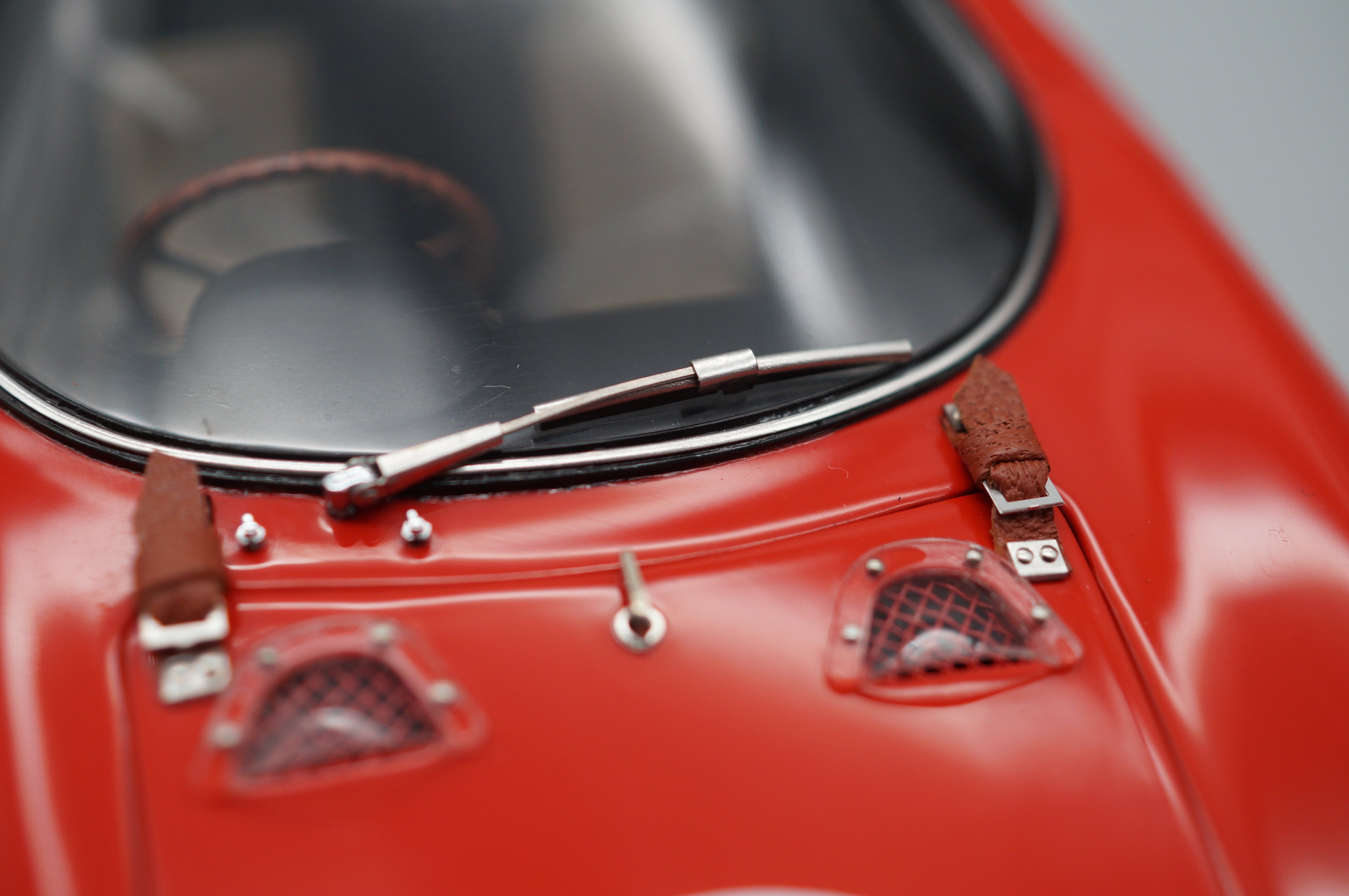 1/18 Ferrari 250 LM #21 RHD 24H Le Mans1965 Rindt/Gregory CMC M-263