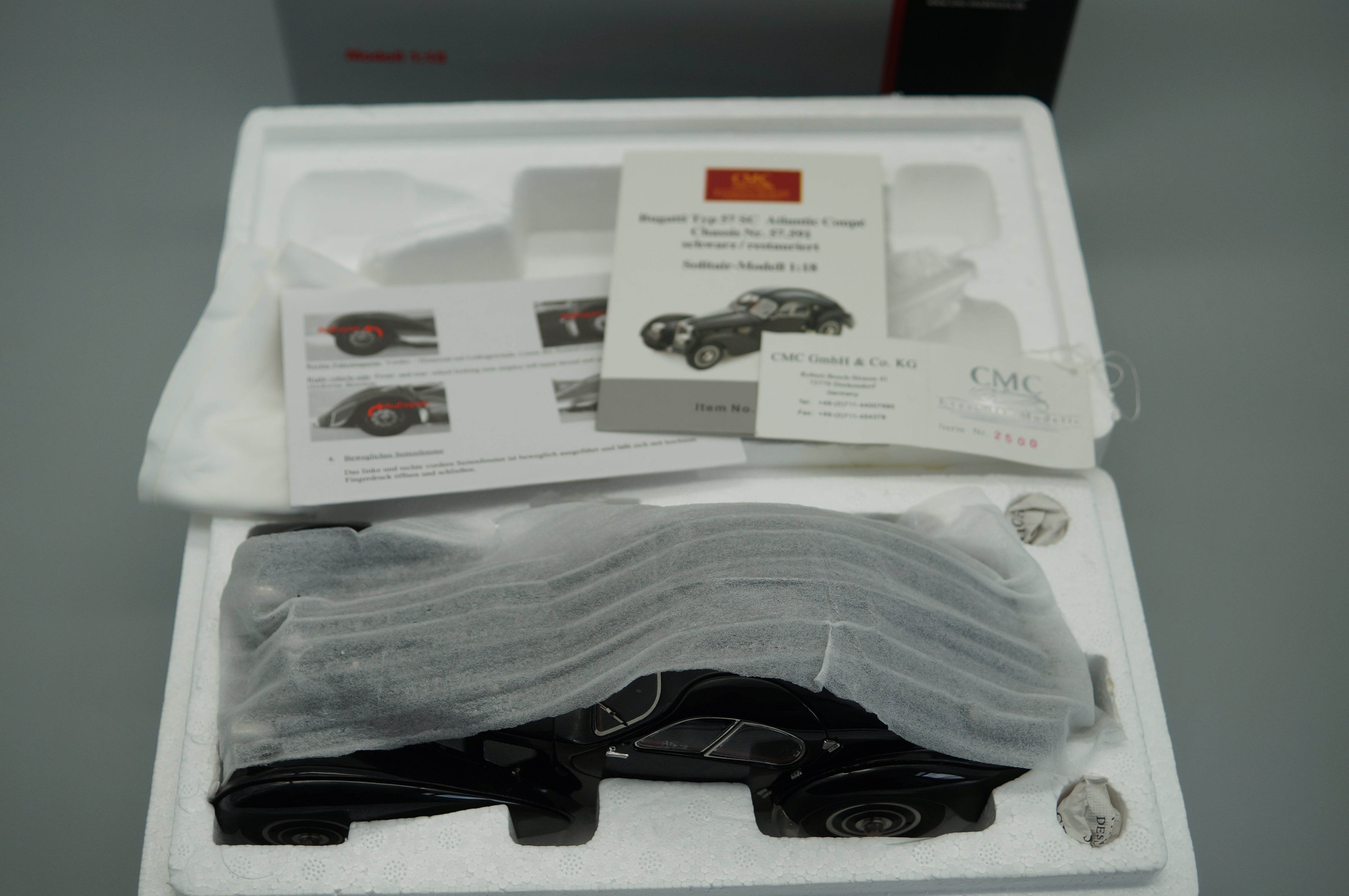 1/18 Bugatti Type 57 SC Atlantic 1938 (black) CMC M-085 #2500 -pre-owned-