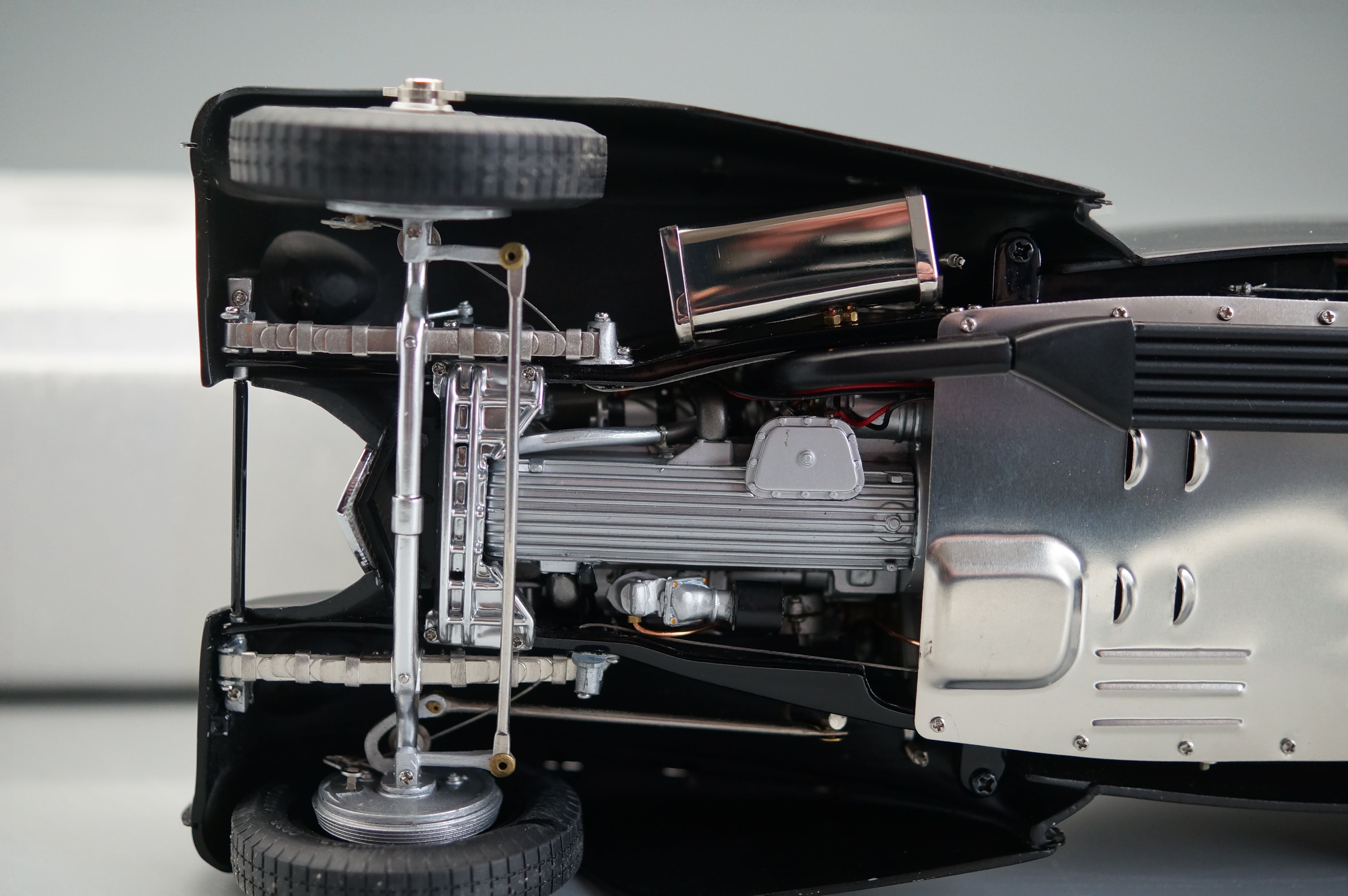 1/18 Bugatti Type 57 SC Atlantic 1938 (black) CMC M-085 #2500 -pre-owned-