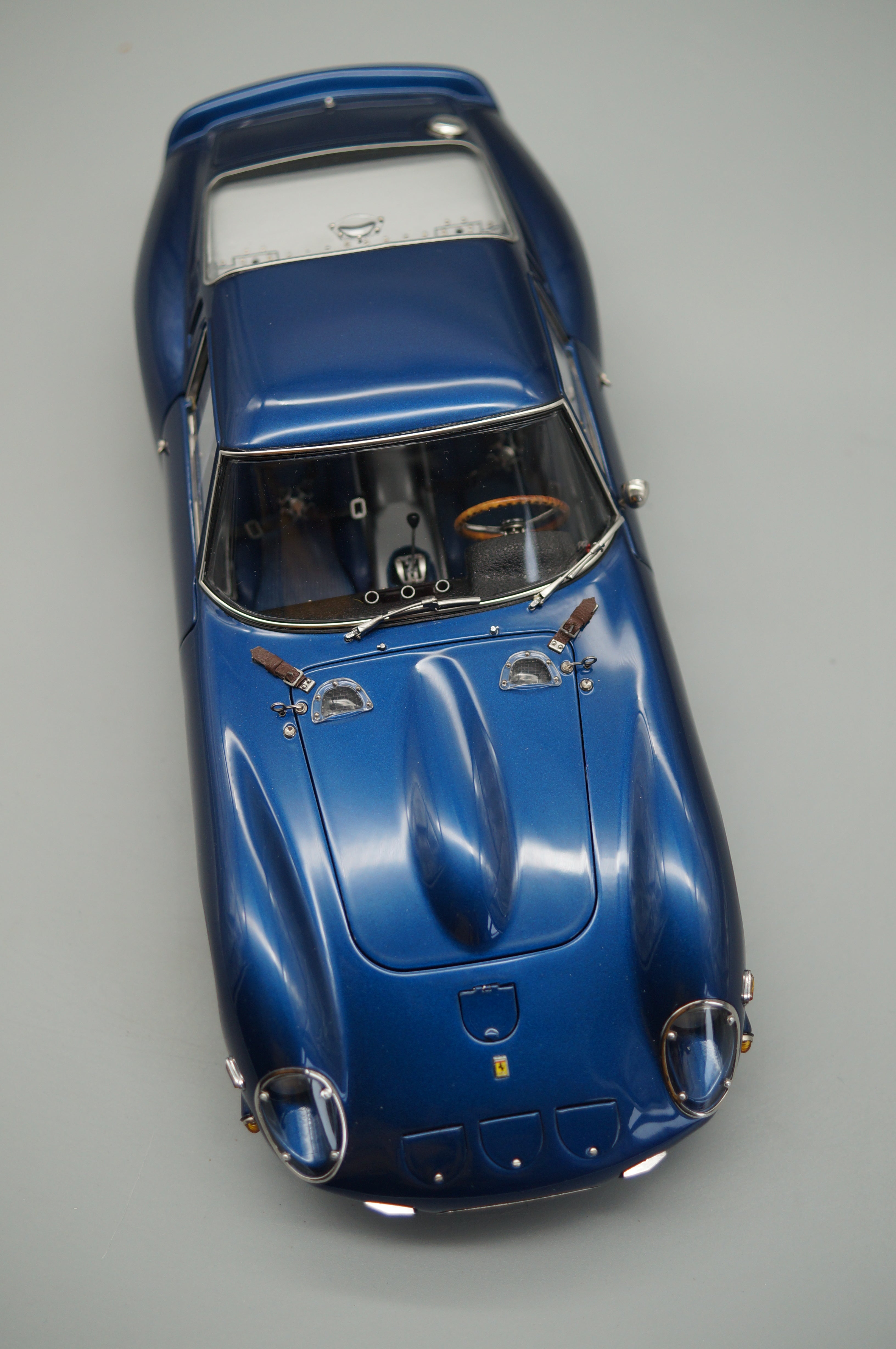 1/18 CMC Ferrari 250 GTO 1962 BLUE #1782 CMC M-152 -pre-owned-