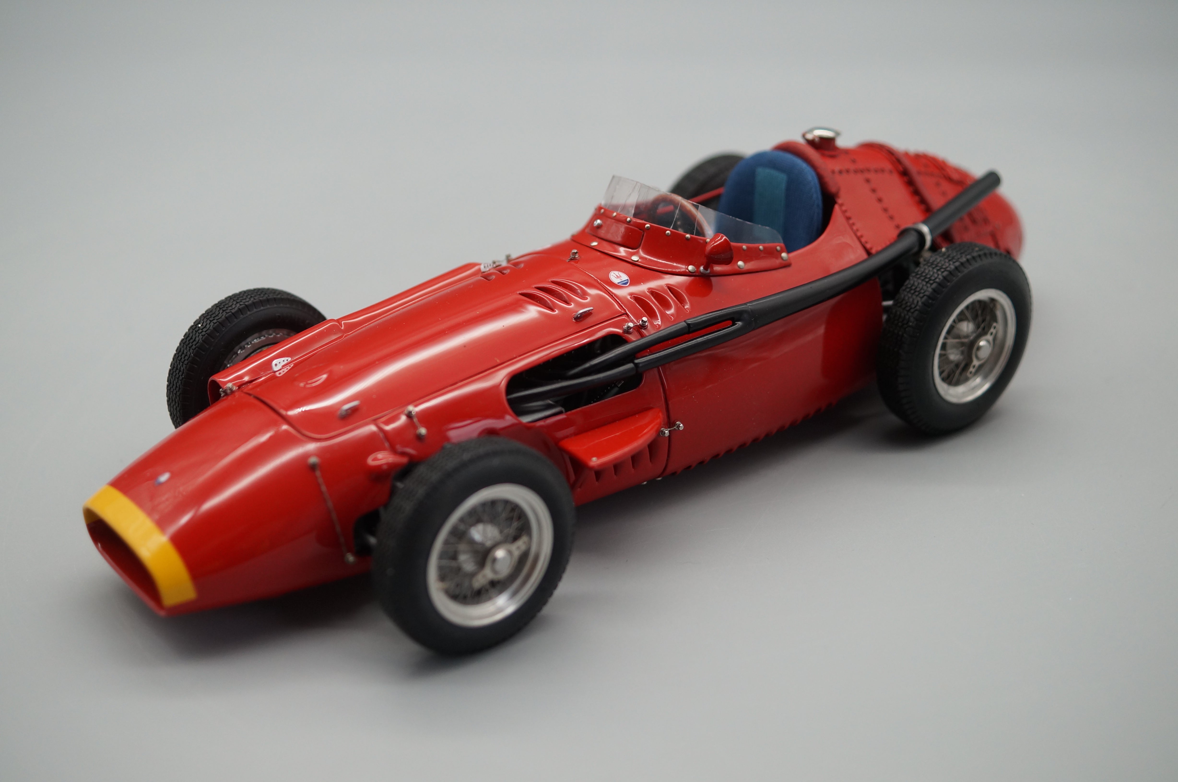 1/18 Maserati 250F #4017 CMC M-051 -pre-owned
