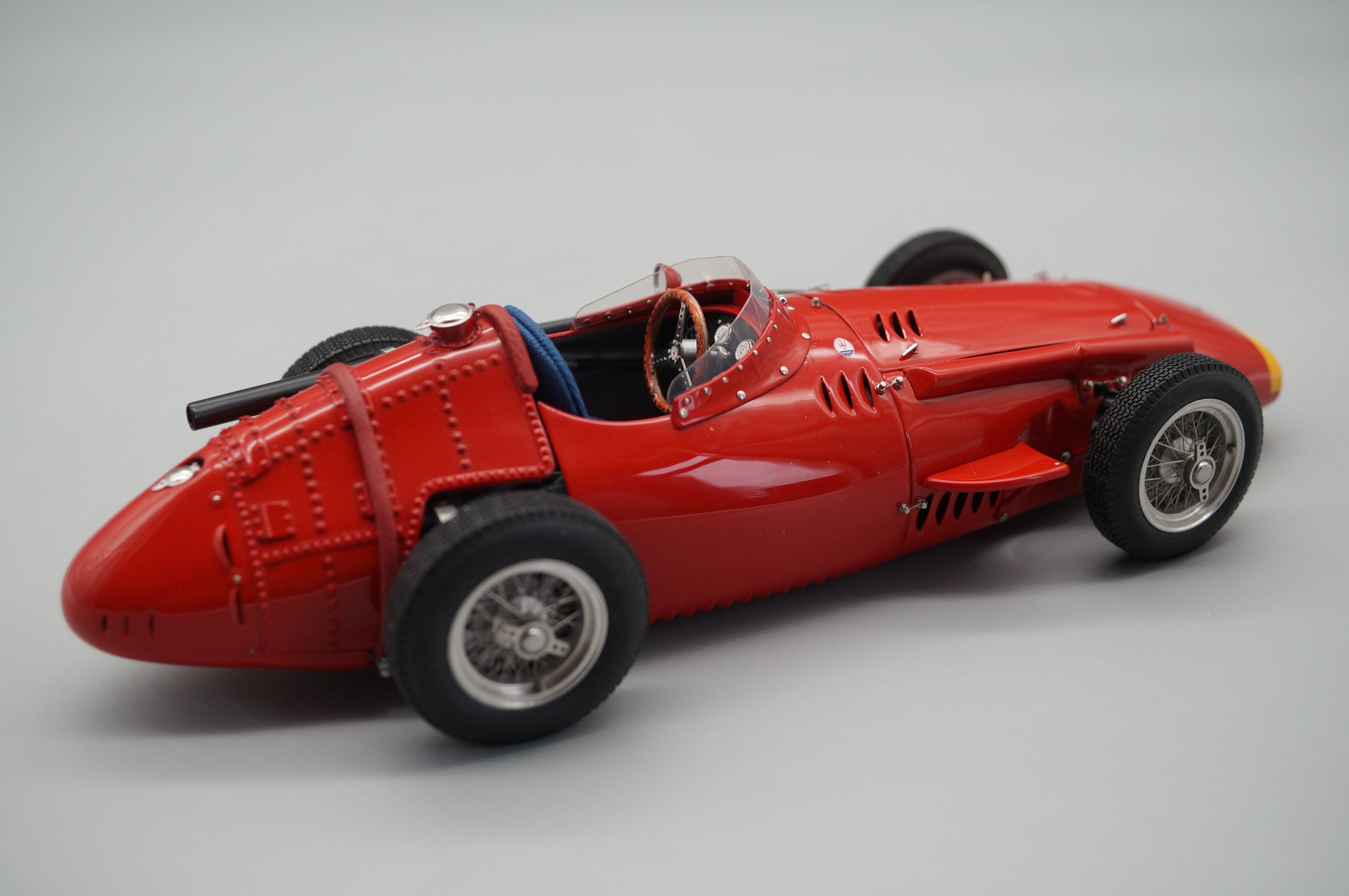 1/18 Maserati 250F #4017 CMC M-051 -pre-owned