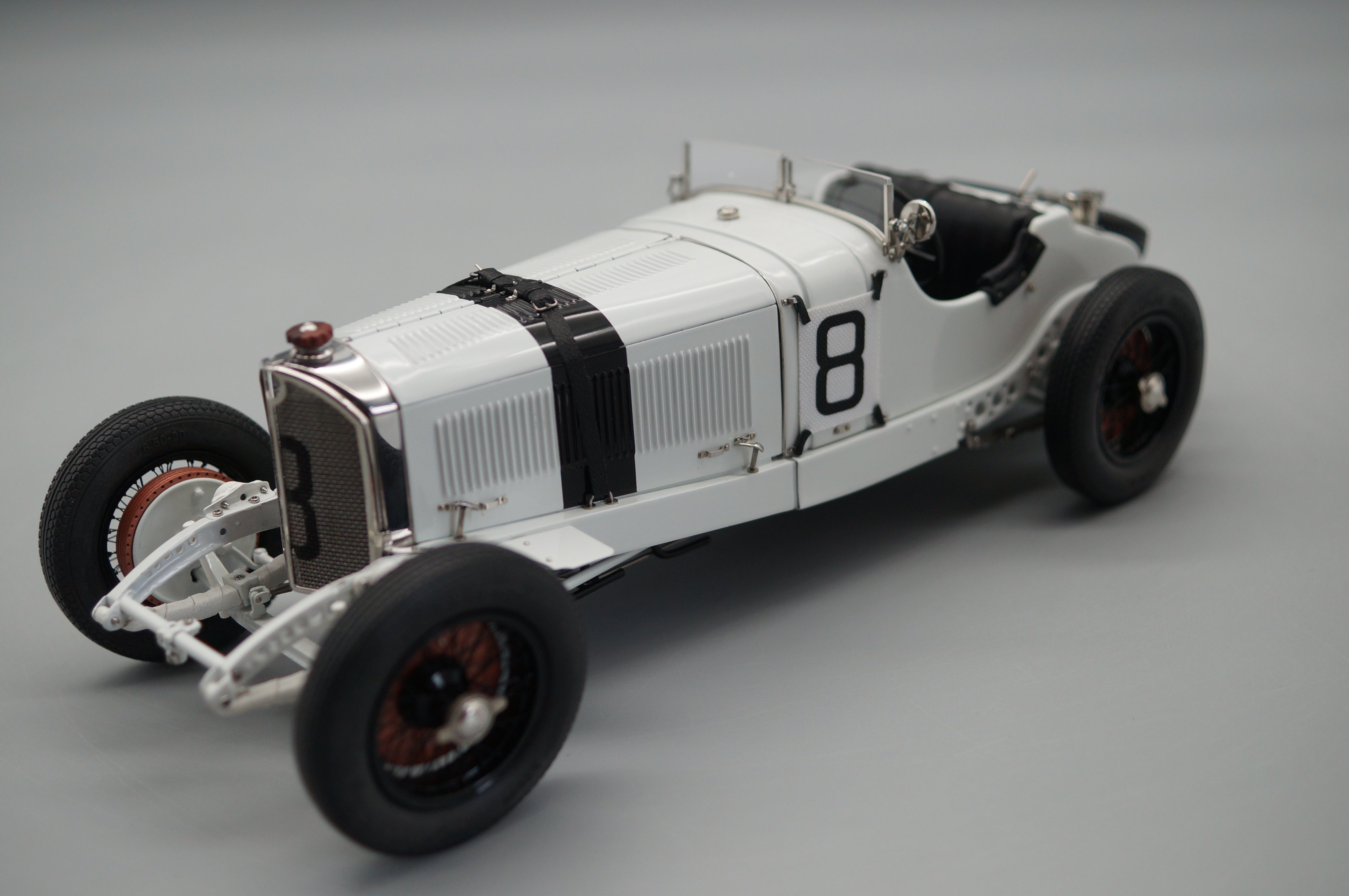 1/18 Mercedes-Benz SSKL #8 German Grand Prix #0857/4000 CMC M-082 - pre-owned