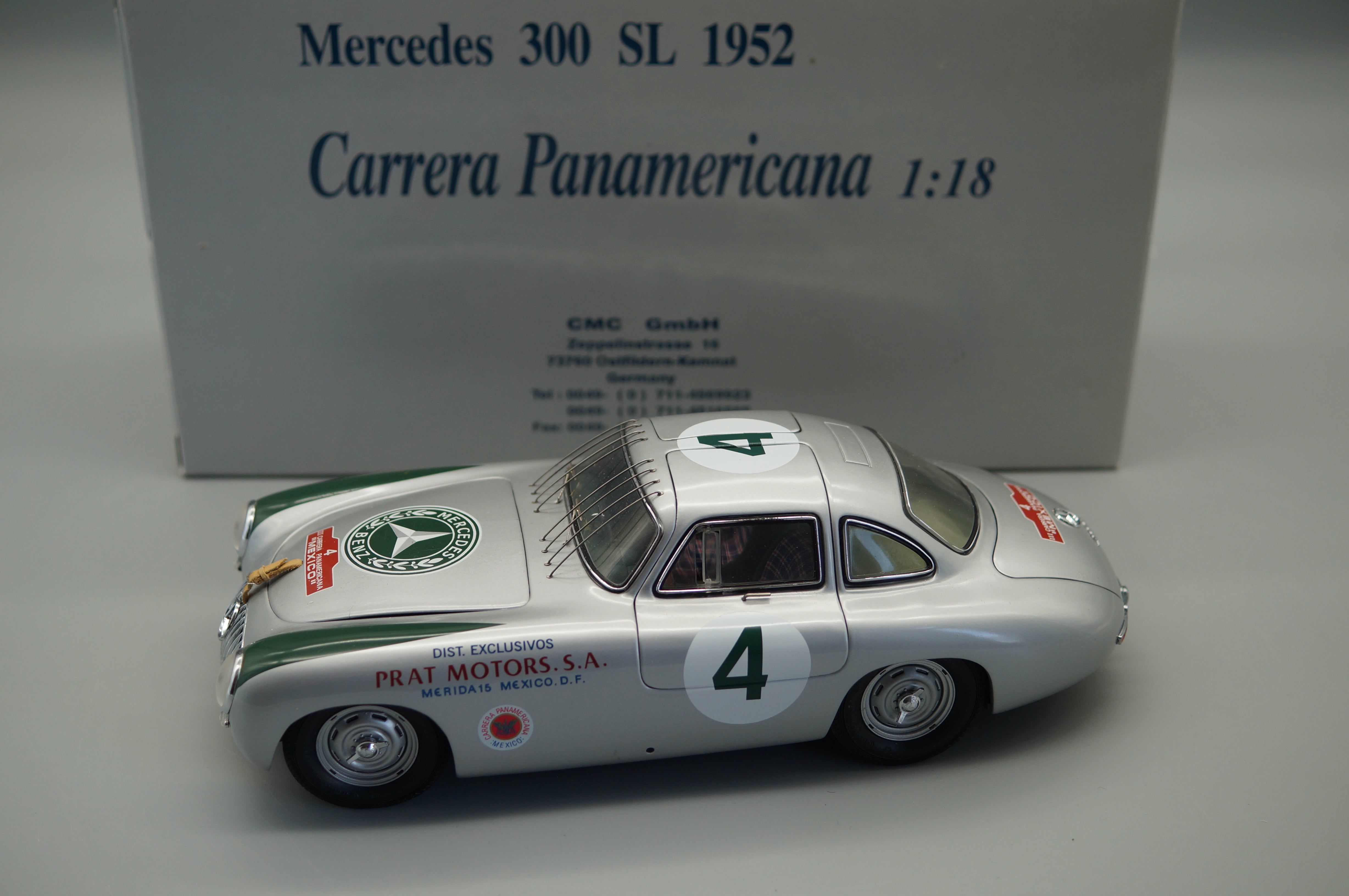 1/18 Mercedes-Benz 300SL #4 Panamericana #1695 CMC M-023 -pre-owned