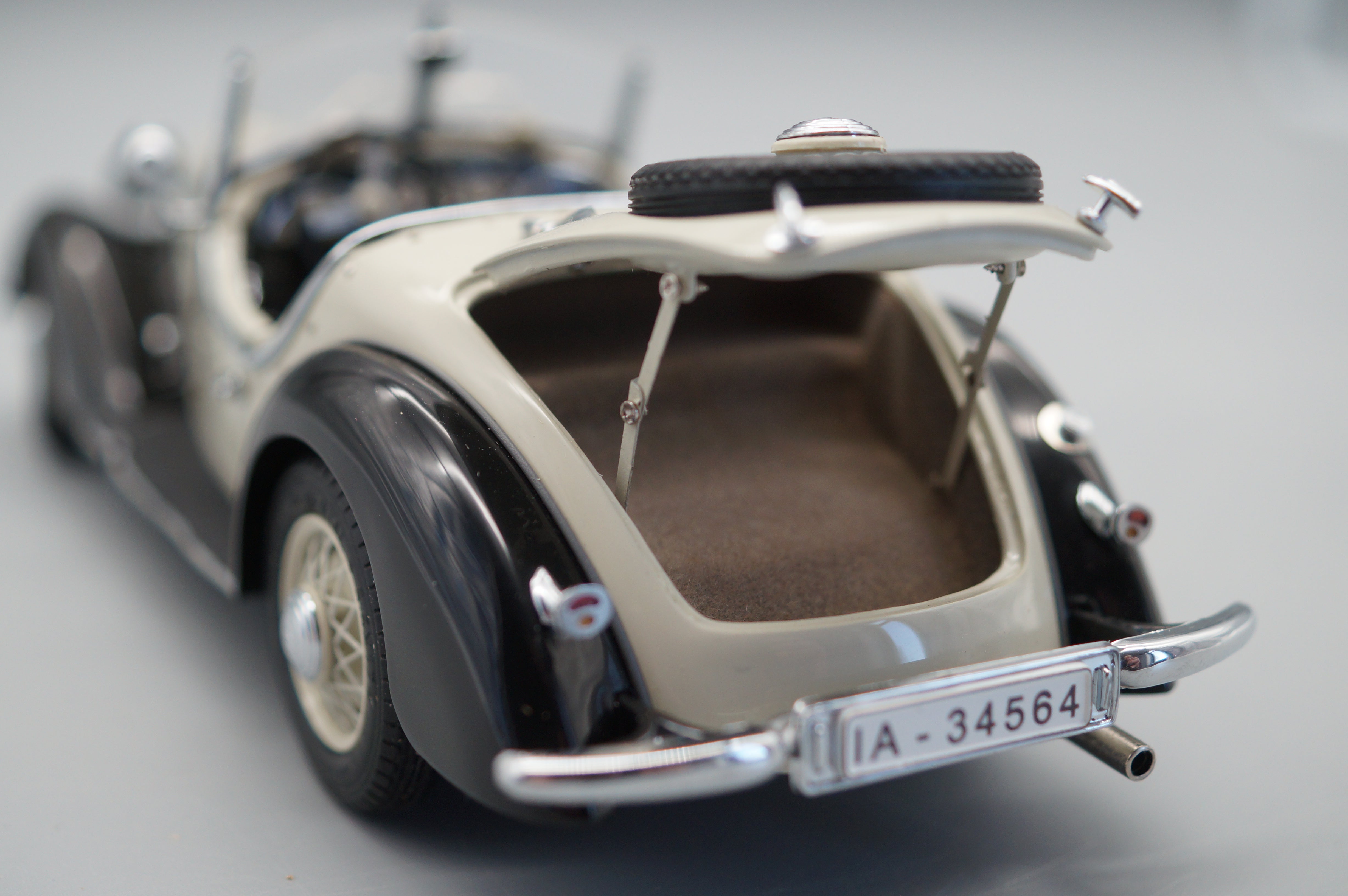 1/24 Wanderer 25 K Kompressor Roadster 1936 #1885 CMC M-028 -pre-owned