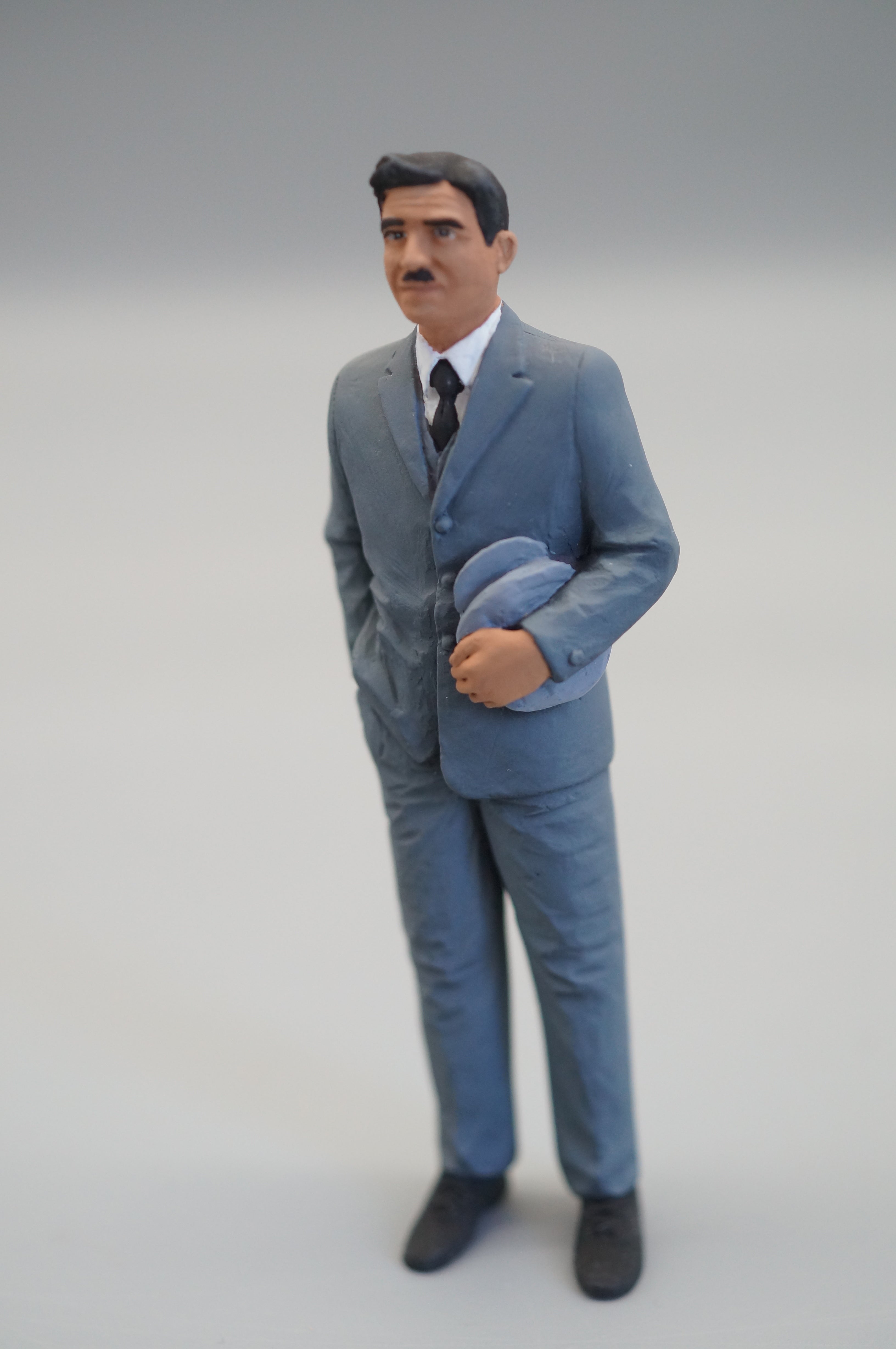 1/18 Konstrukteur ALFIERI MASERATI von SF Scale Figures - Handarbeit - pre-owned - TS999