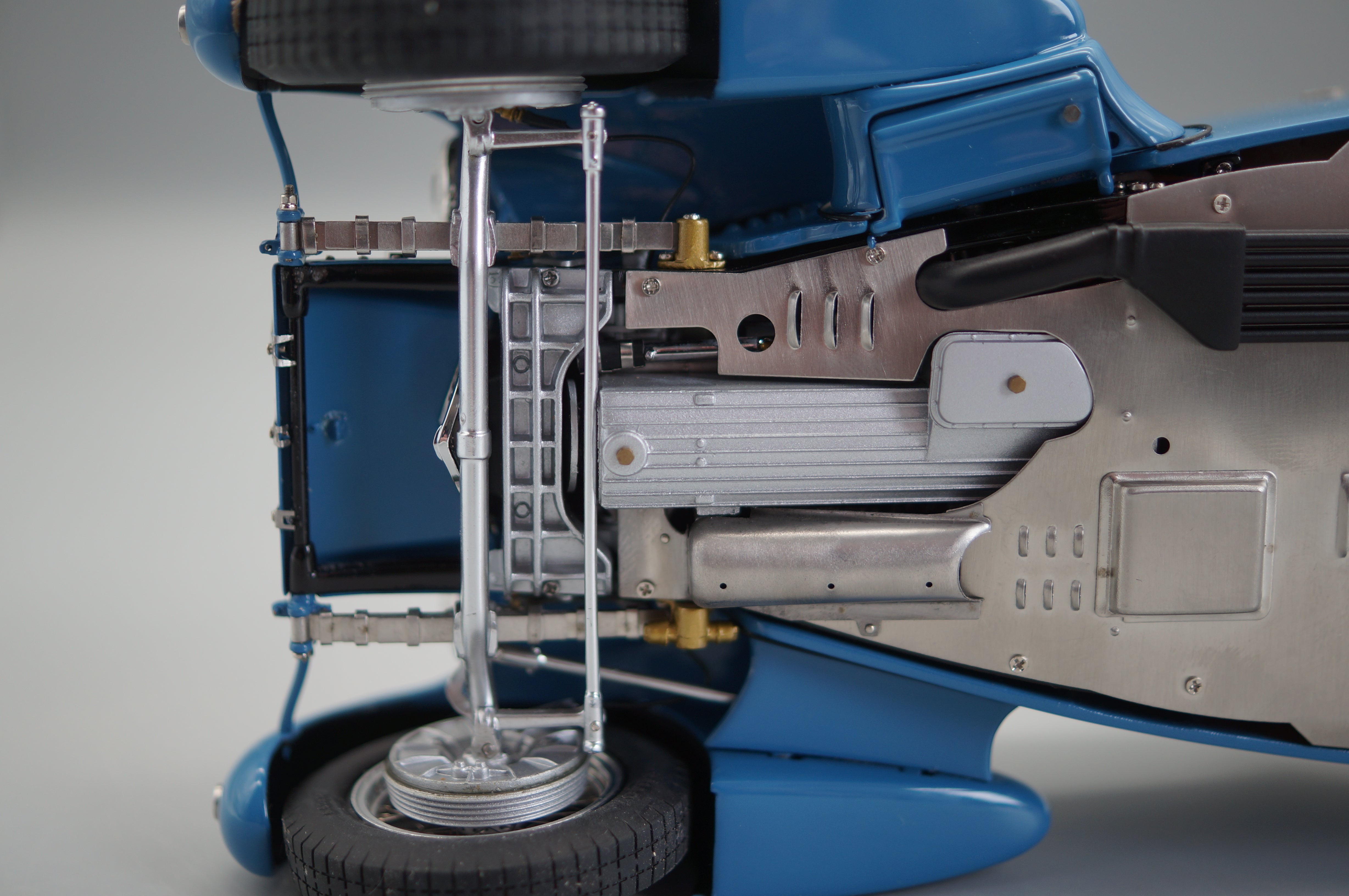 Bugatti 57 SC Corsica #43 Sport Version 1938 CMC M-129 Limited Edition 1,000 units - pre-owned