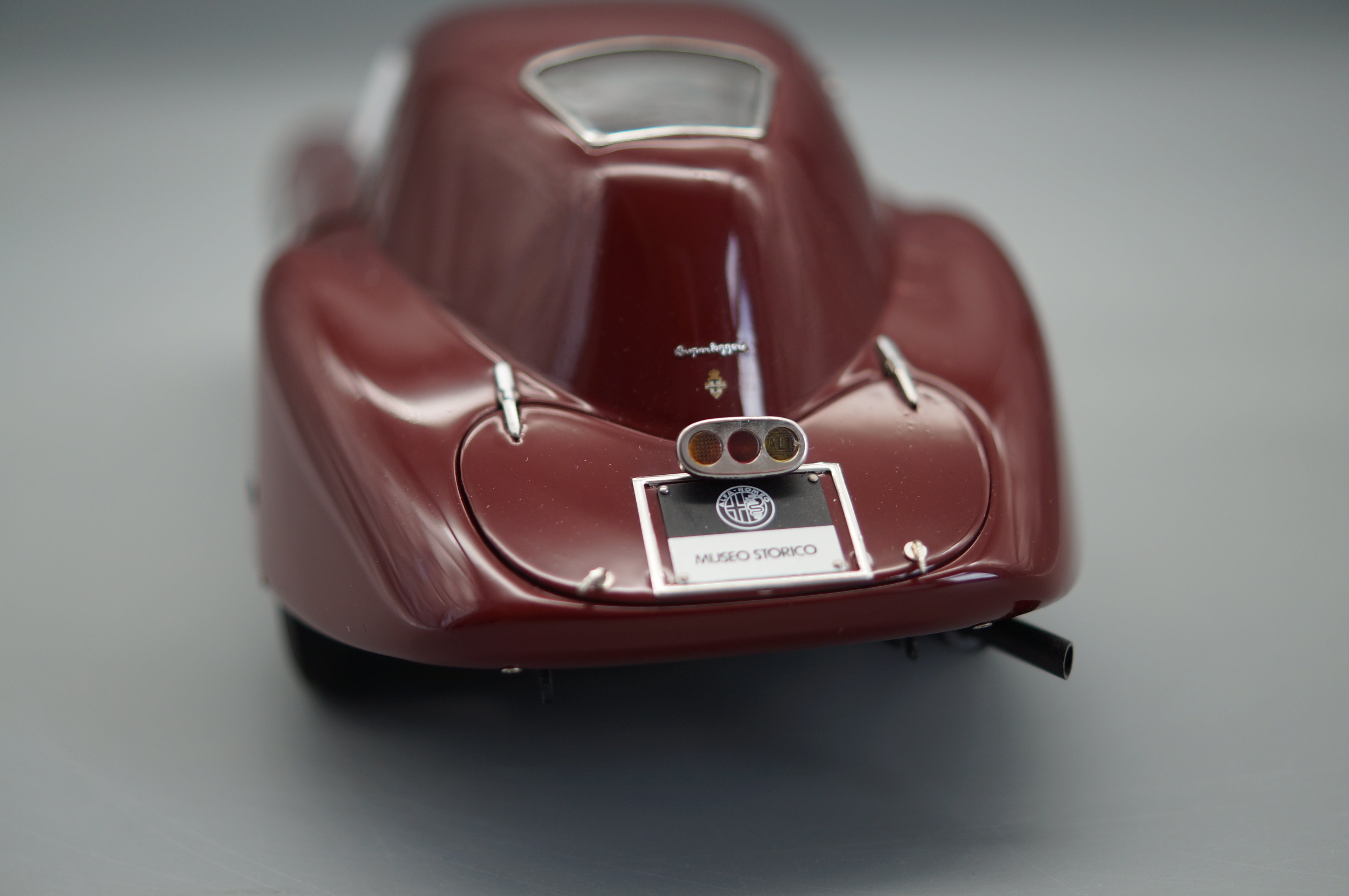 1/18 Alfa Romeo 8C 2900B Speciale Touring Coupe 1938 CMC M-107 -pre-owned-