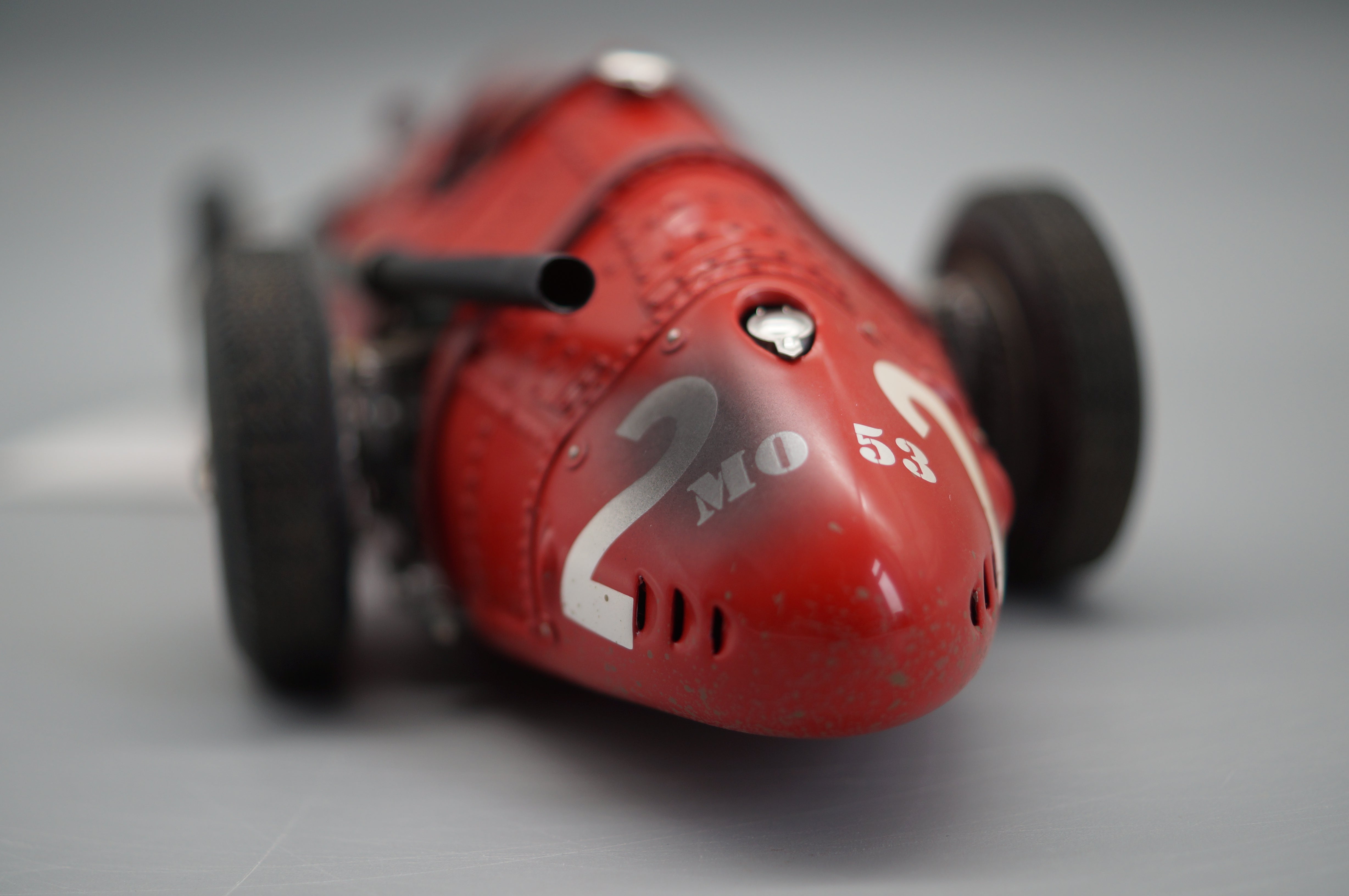 1/18 Maserati 250F #2 Dirty Hero collectors edition 20 years #0057/1000 CMC M-148 - pre-owned