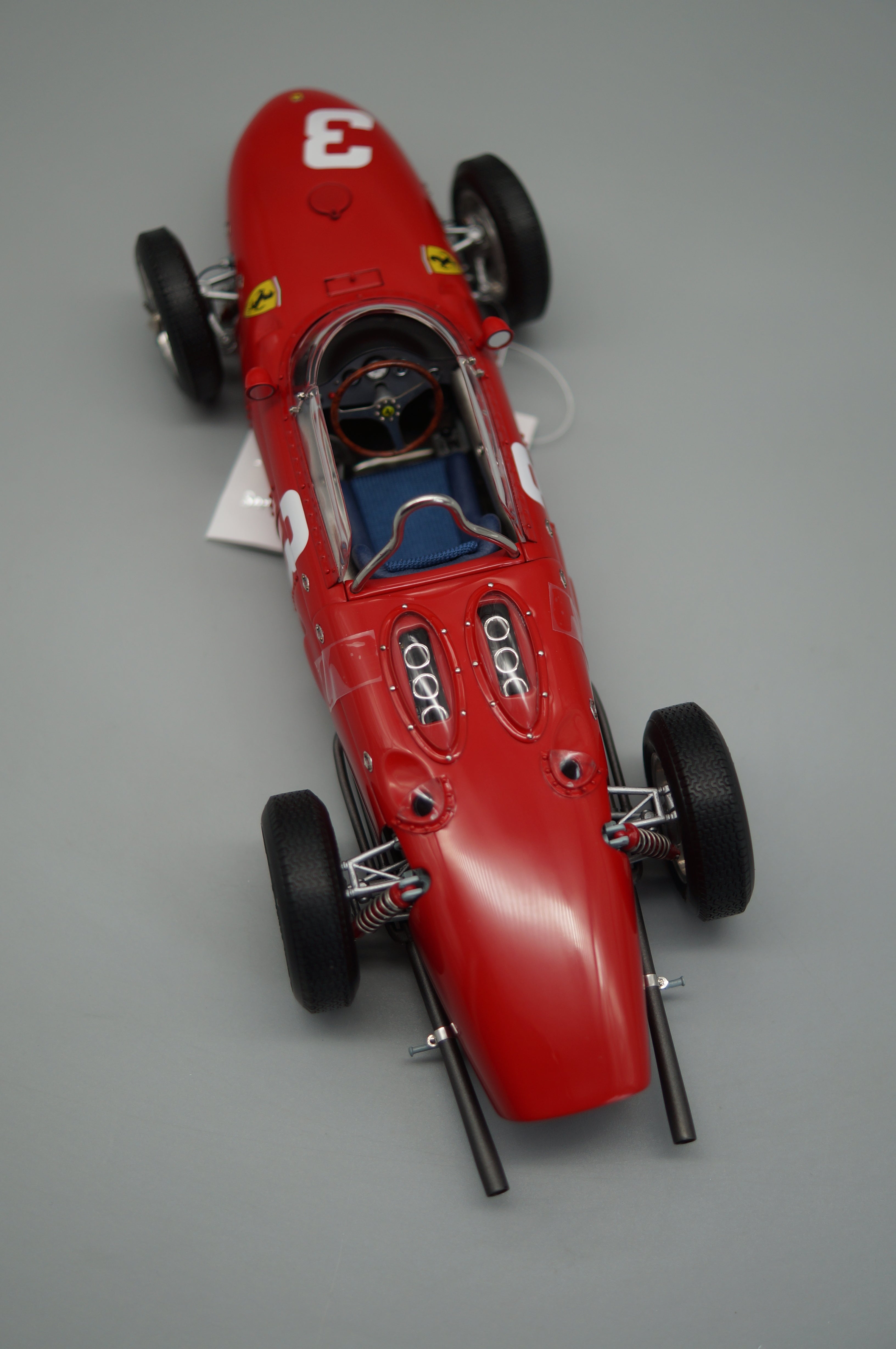 1/18 Ferrari 156 F1 'Sharknose' #3 von Trips Nürburgring #2614/6000 CMC M-069 - pre-owned