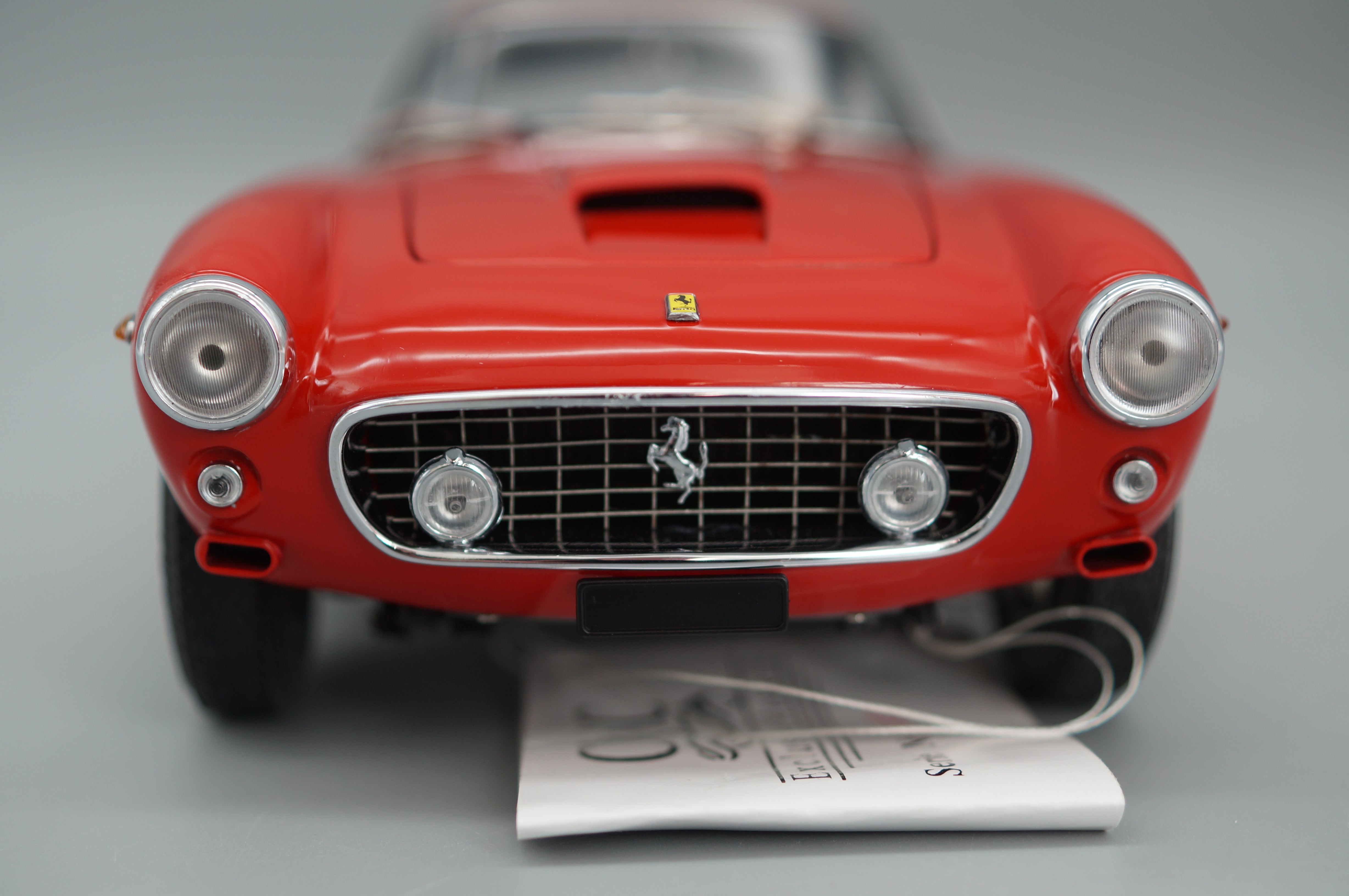 1/18 Ferrari 250 GT Berlinetta passo corto RED CMC M-046 - pre-owned- TS448
