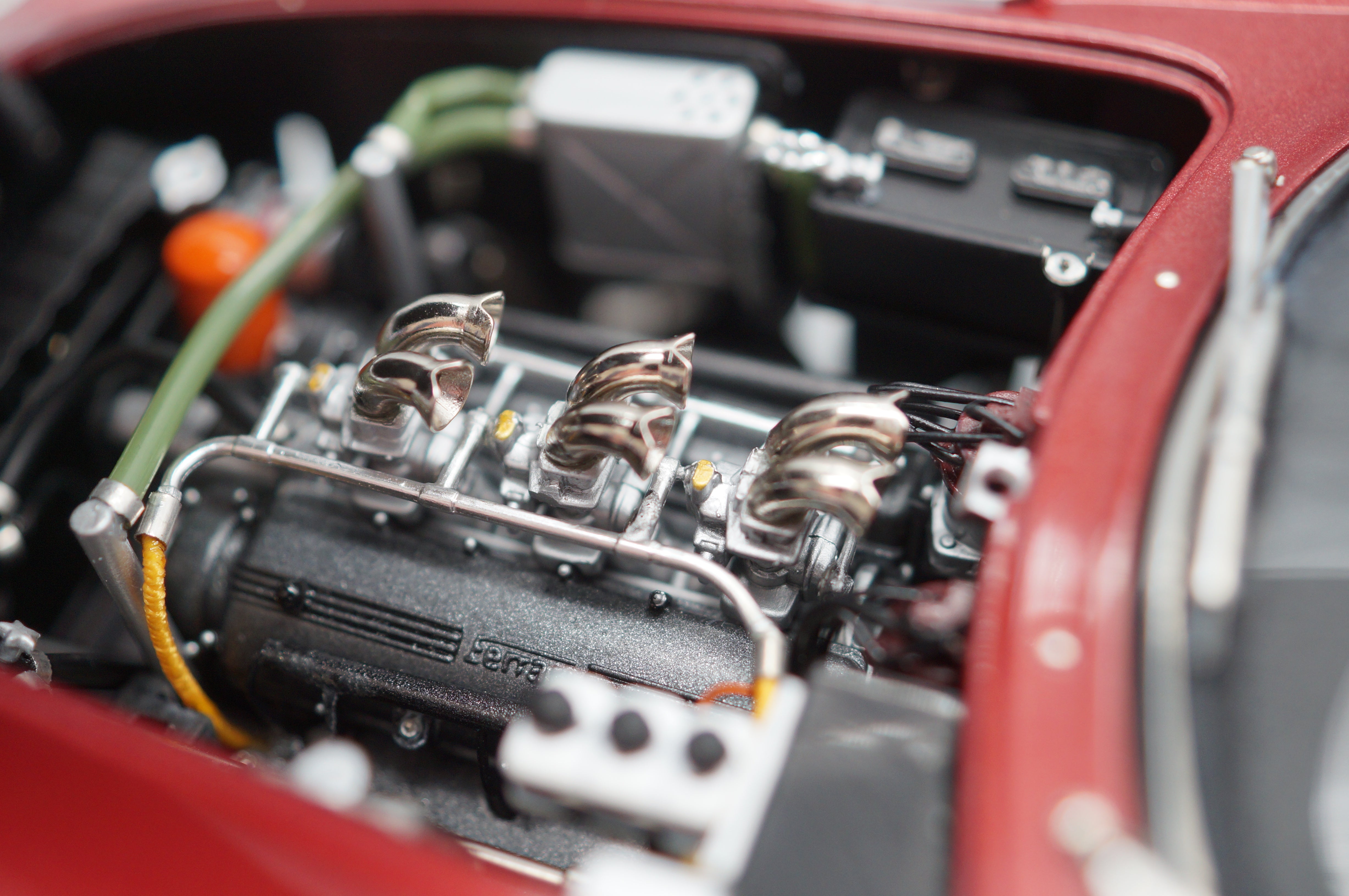 1/18 Ferrari 275 GTB/C #4 Pedro Rodriguez Chassis 09063 from 1966 ruby red #0214/1000 CMC M-213 -pre-owned