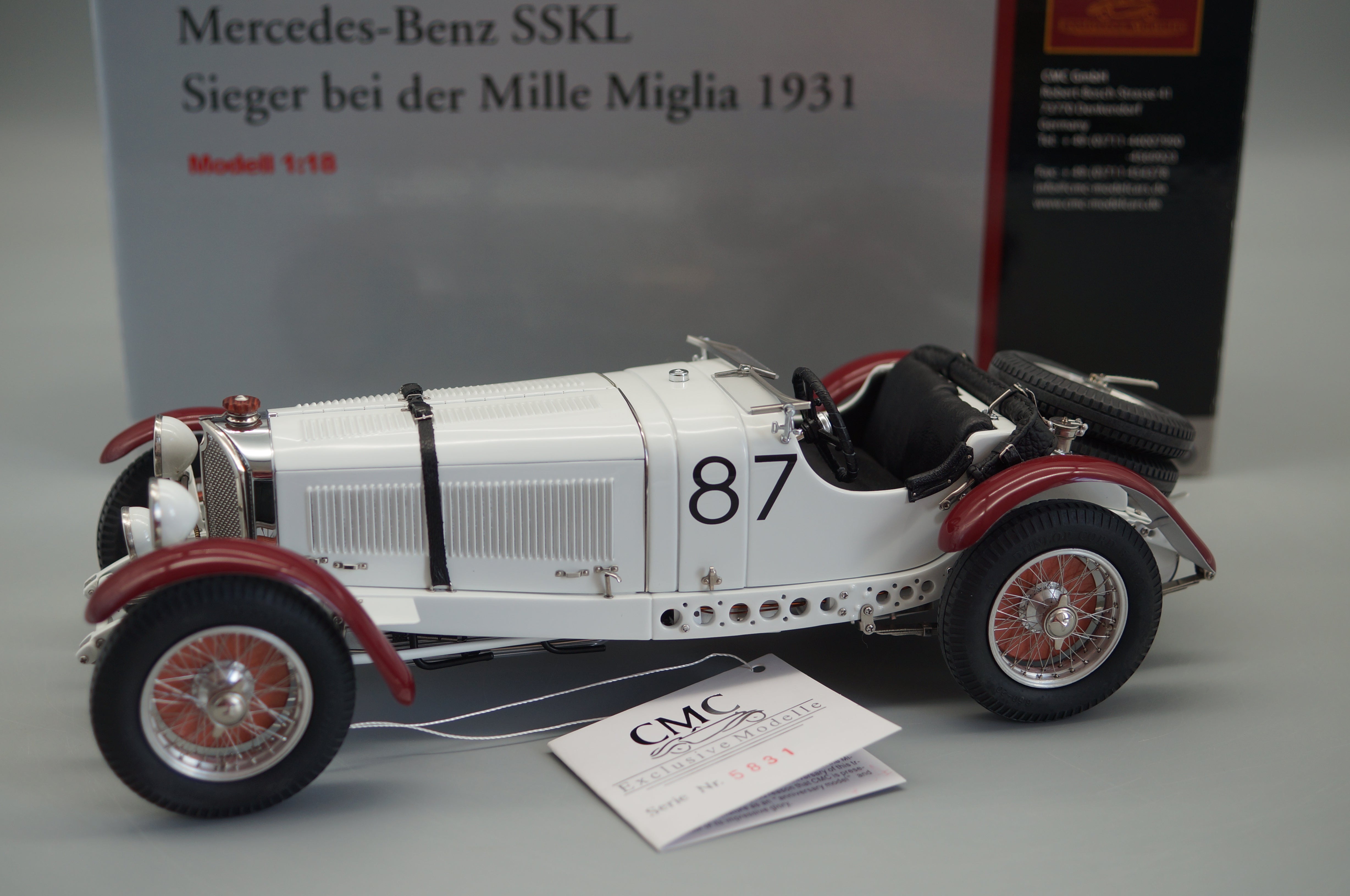 1/18 Mercedes-Benz SSKL #87 R. Caracciola Mille Miglia 1931 'Der weiße Elefant' #5831 CMC M-055 -pre-owned