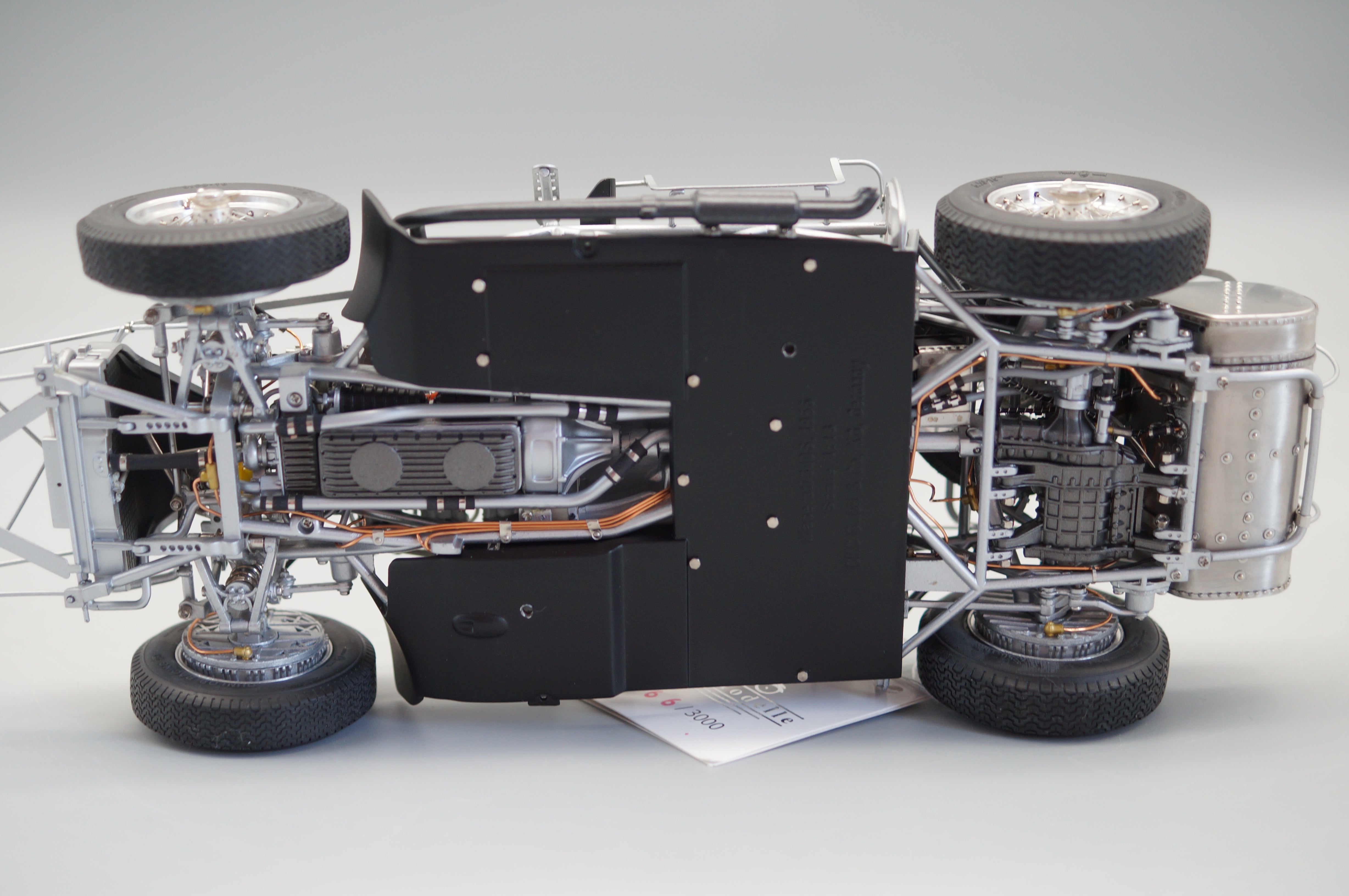 1/18 Maserati 300S Rolling Chassis 1956 #1466/3000 CMC M-109 -pre-owned