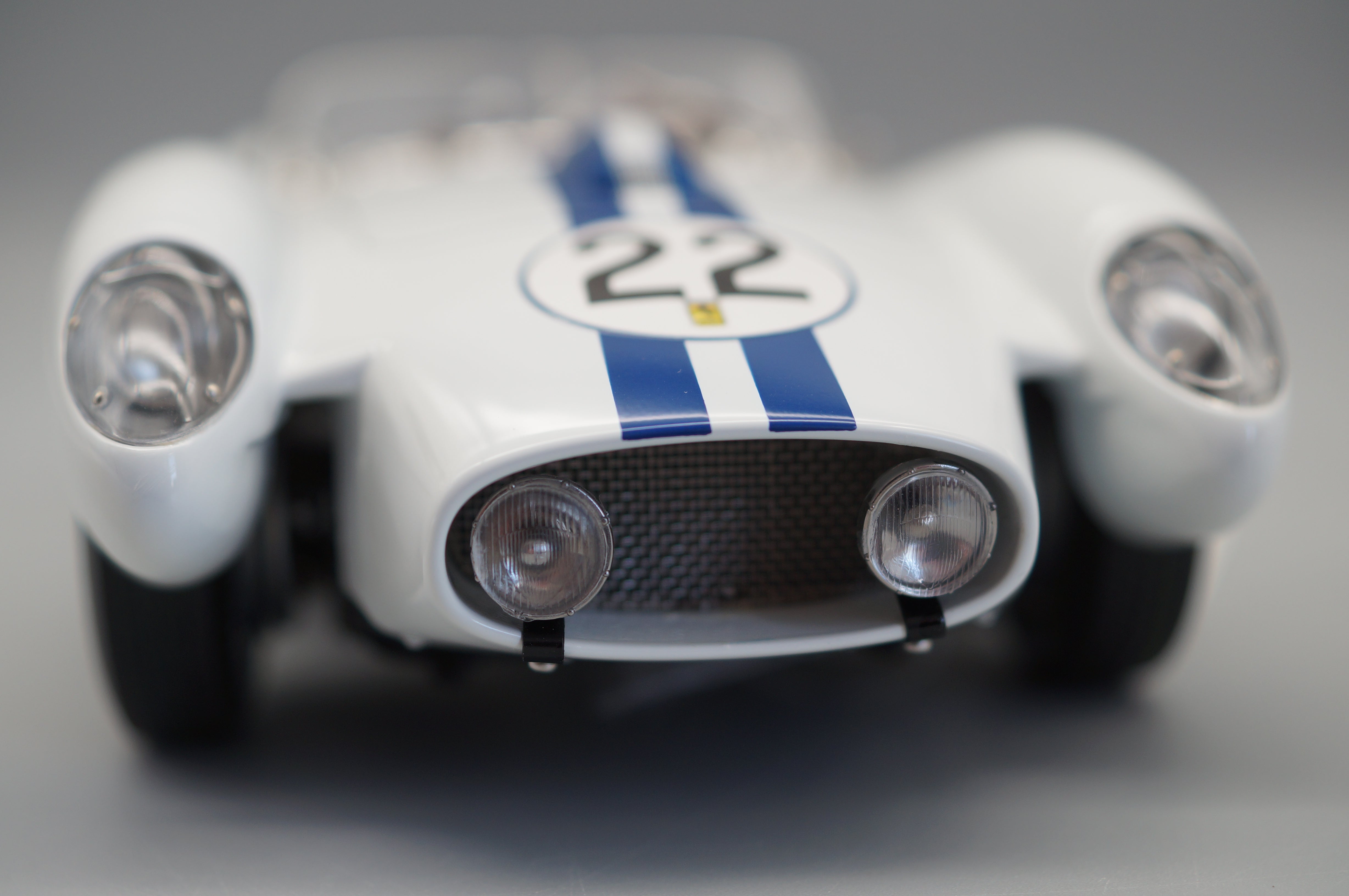 Ferrari 250 Testa Rossa #22 Lucybelle II CMC M-086 limited to 2,000 units -pre-owned-
