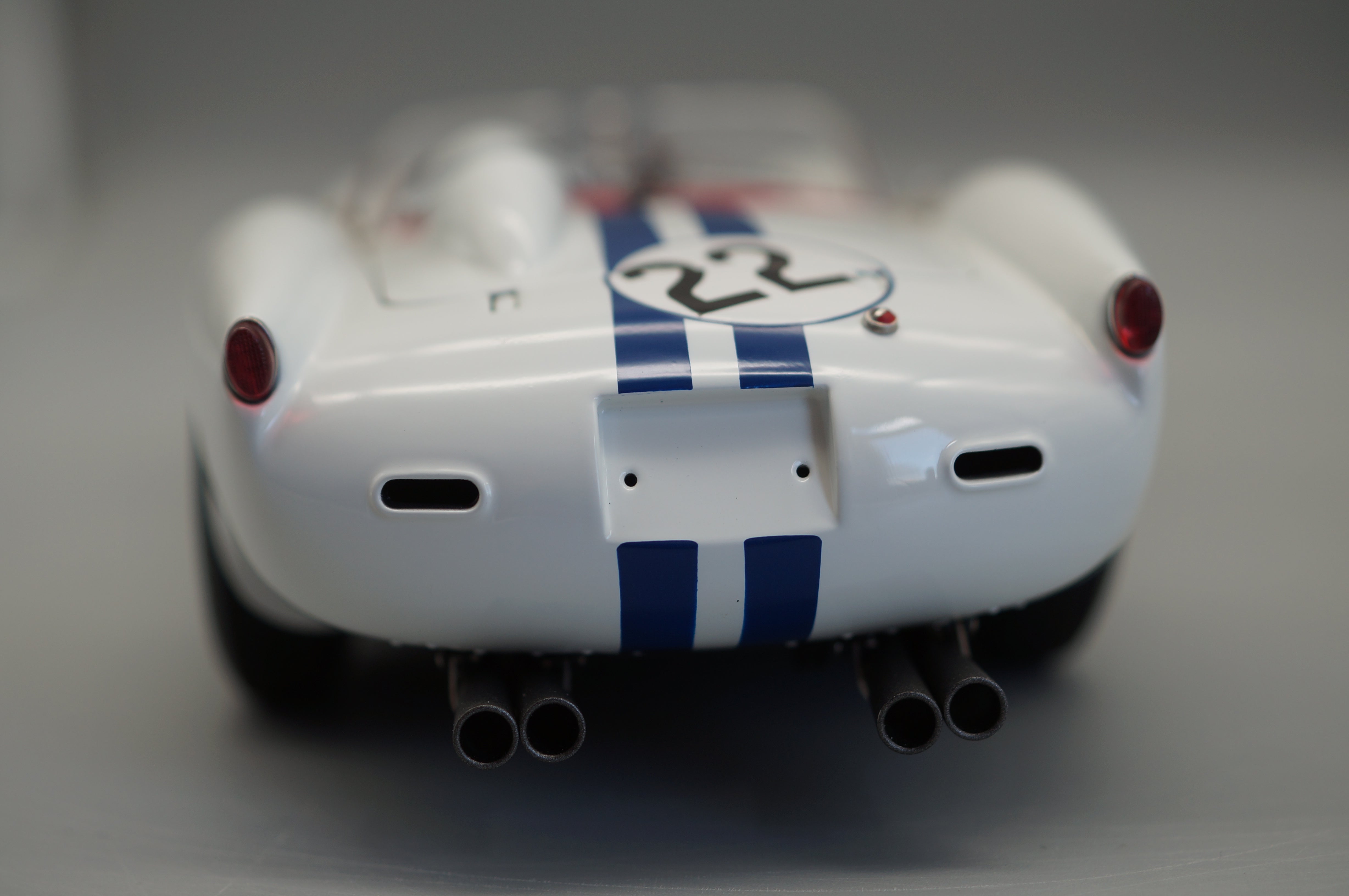 Ferrari 250 Testa Rossa #22 Lucybelle II CMC M-086 limited to 2,000 units -pre-owned-