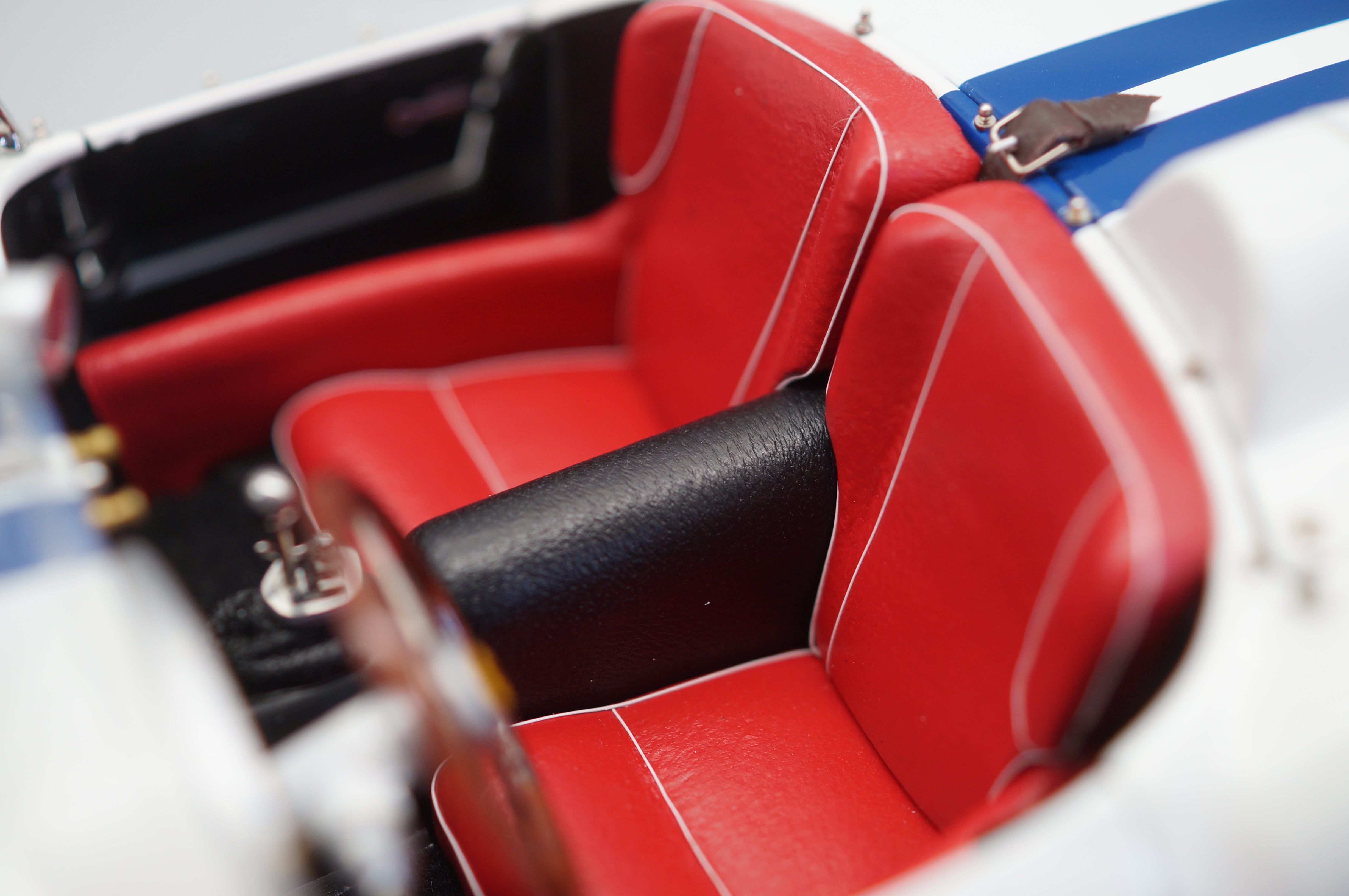 Ferrari 250 Testa Rossa #22 Lucybelle II CMC M-086 limited to 2,000 units -pre-owned-